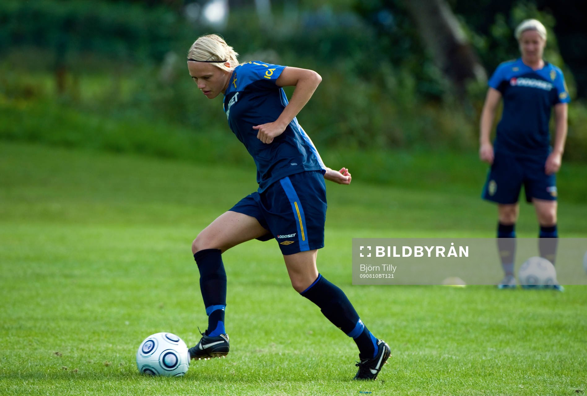 Linnea Liljegärd, Sverige