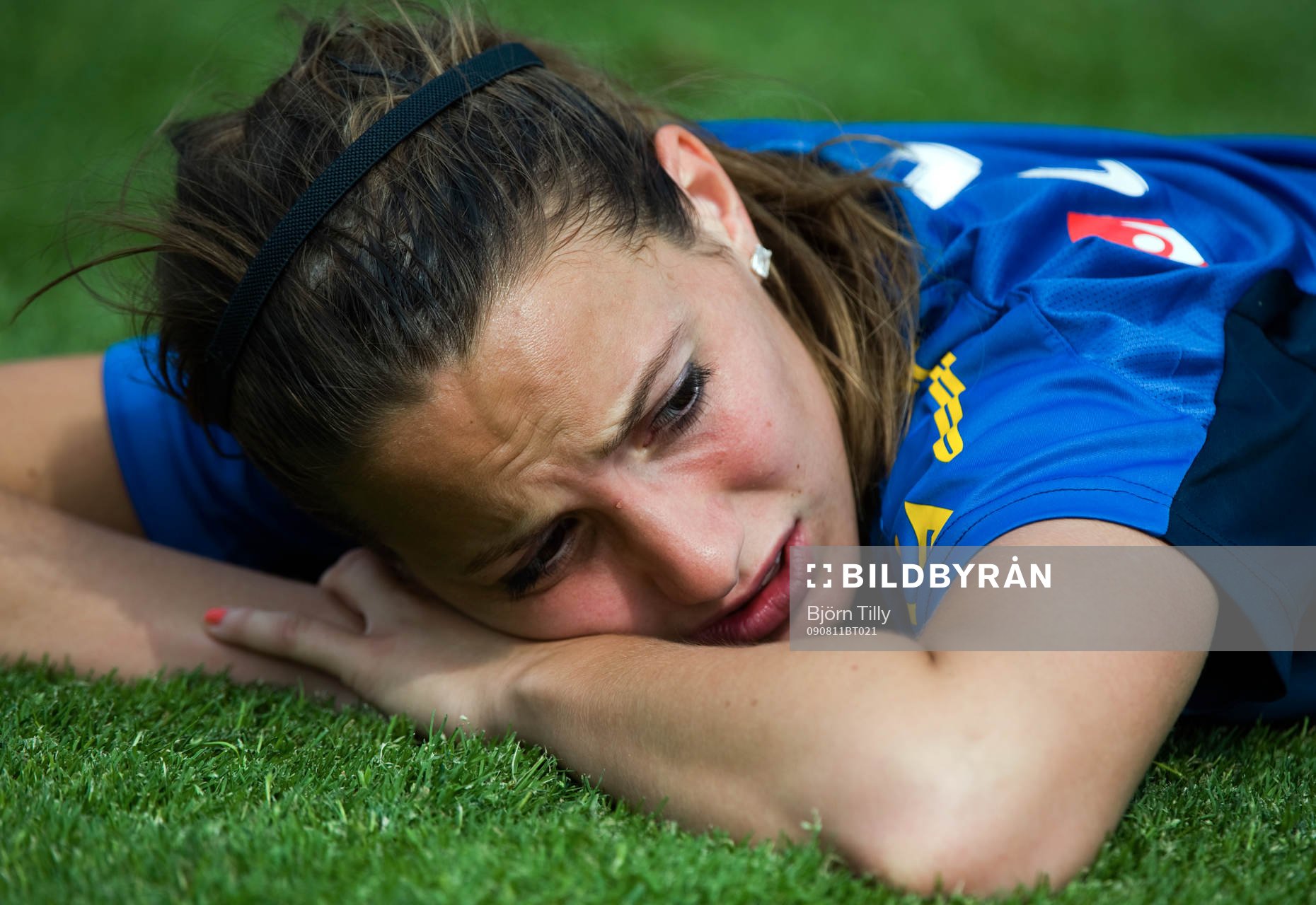 Kosovare Asllani, Sverige