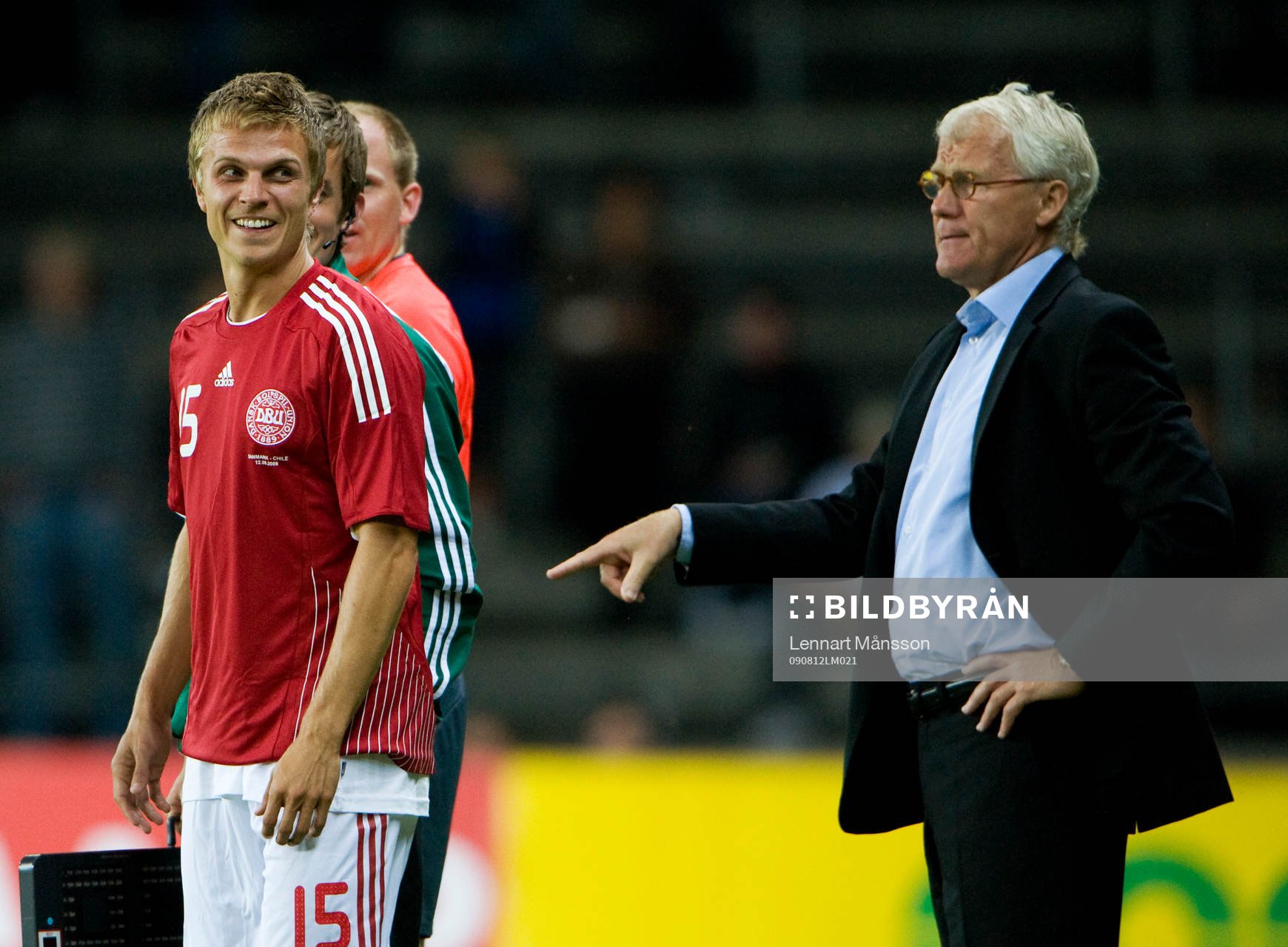 Jesper Grönkjaer, byte och Morten Olsen, förbundskapten
