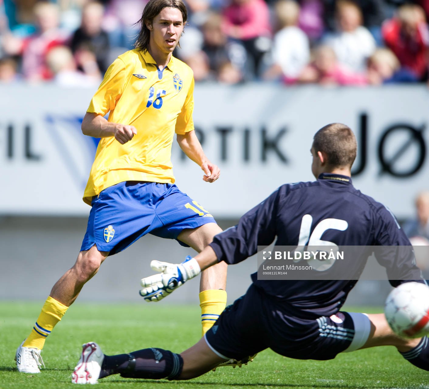 Mål, Daniel Nordmark överlistar Martin Hansen, målvakt,