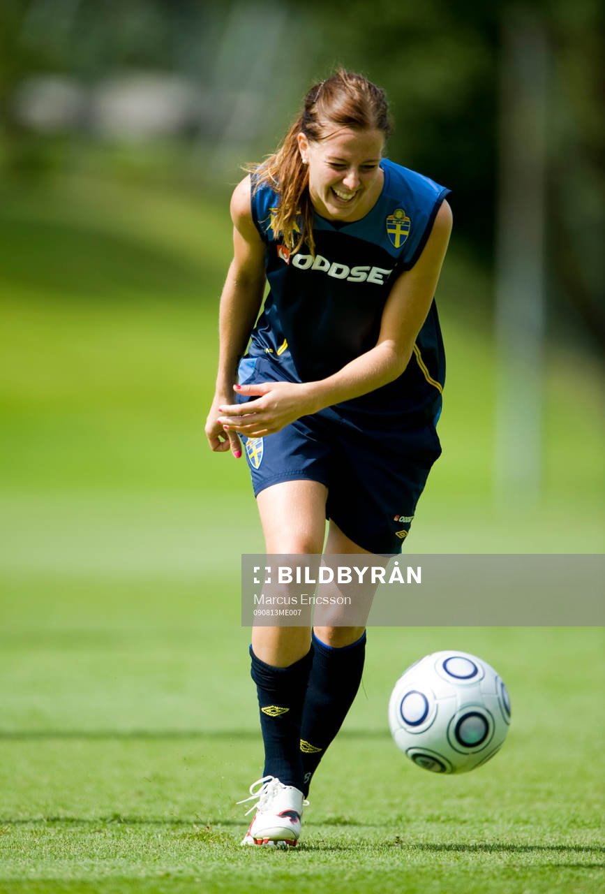 Lotta Schelin