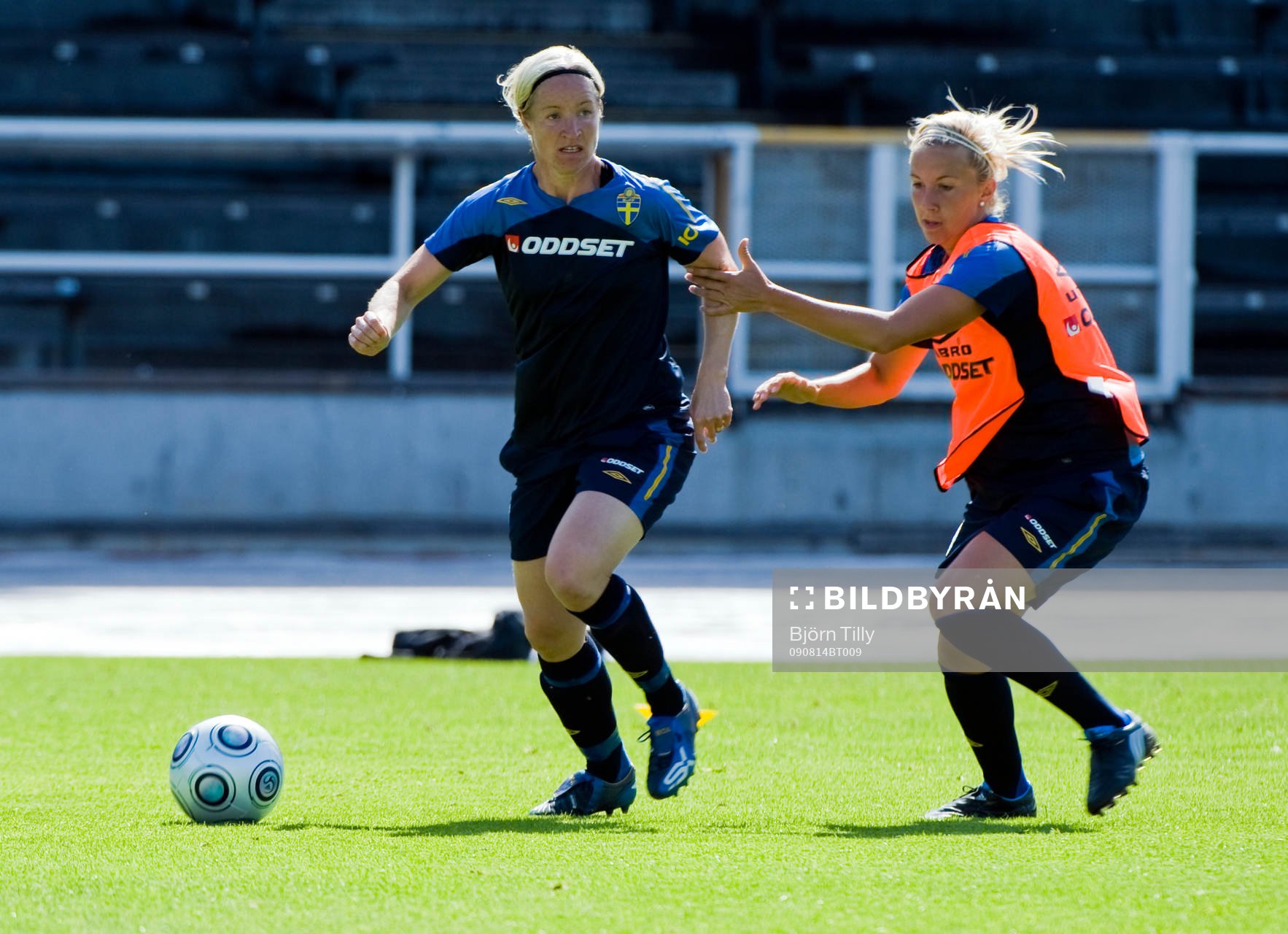 Victoria Sandell Svensson och Louise Fors, Sverige