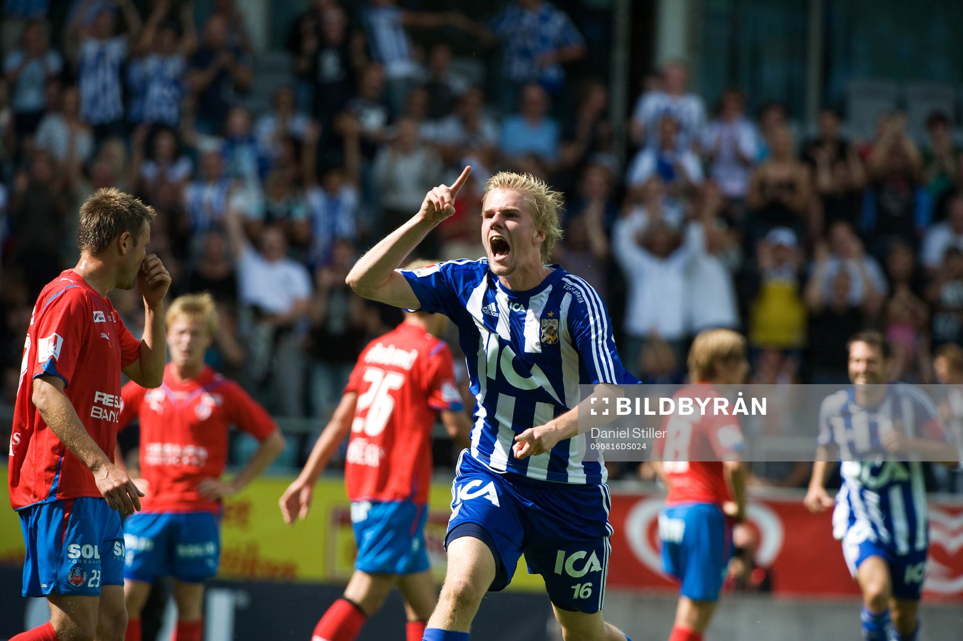 Erik Lund gör 2-0 till IFK Göteborg. Jubel