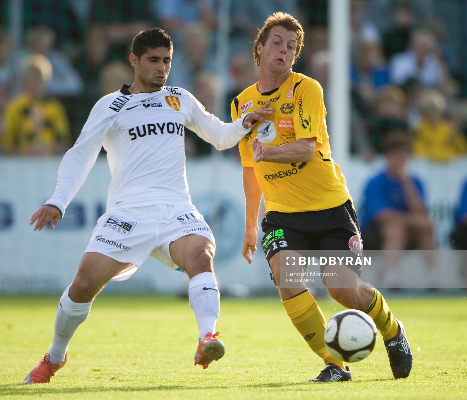 Daniel Nilsson, Mjällby och Robert Massi, Syrianska