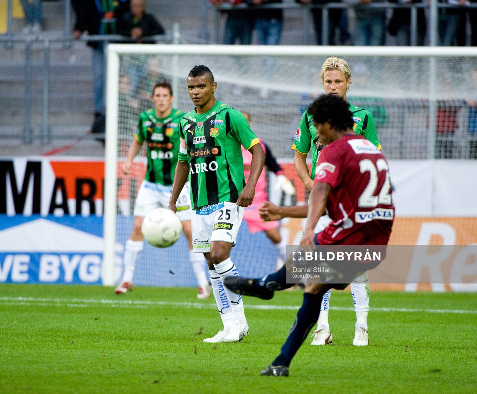 Roy Miller Hernandez, Örgryte. Wanderson do Carmo, Tommy