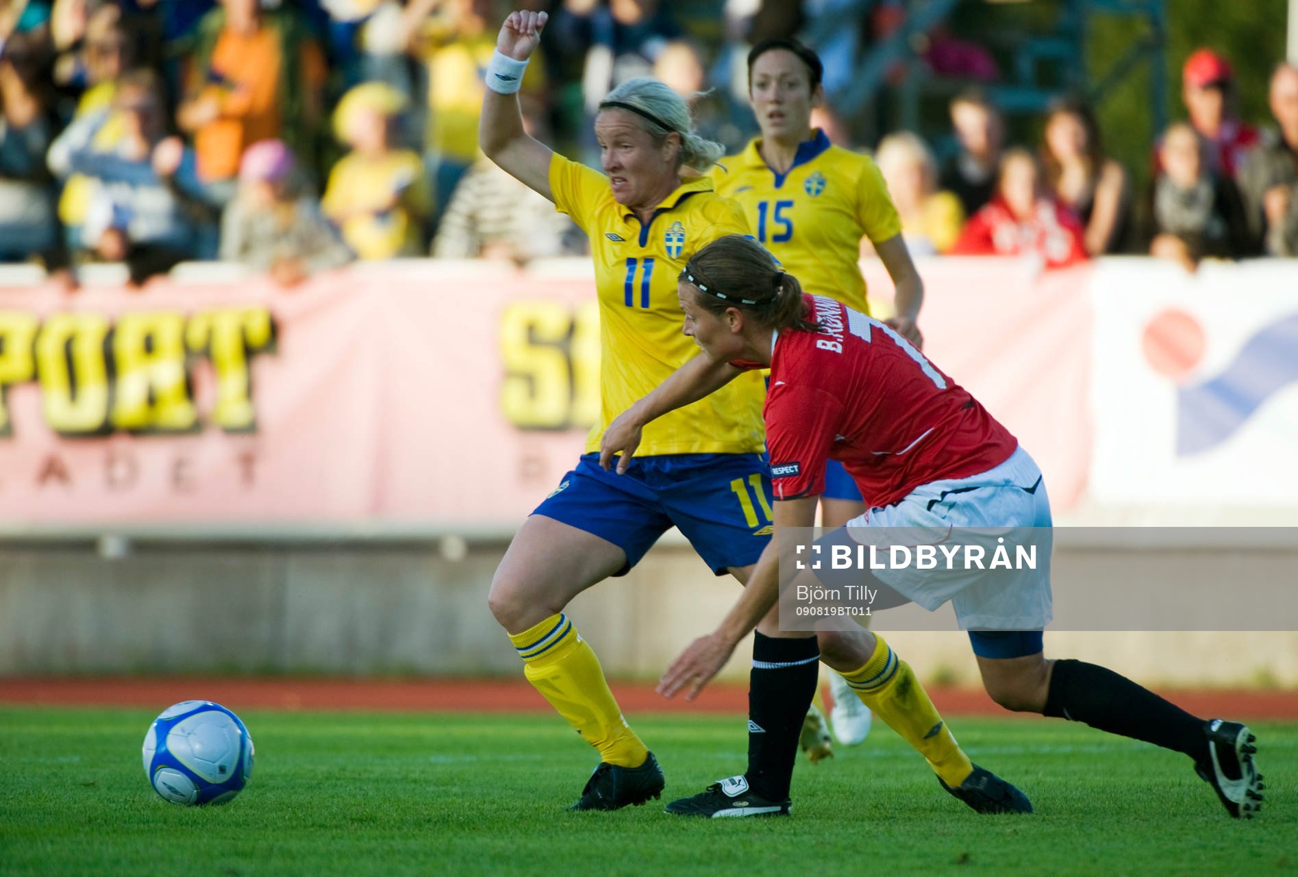 Victoria Sandell Svensson, Sverige