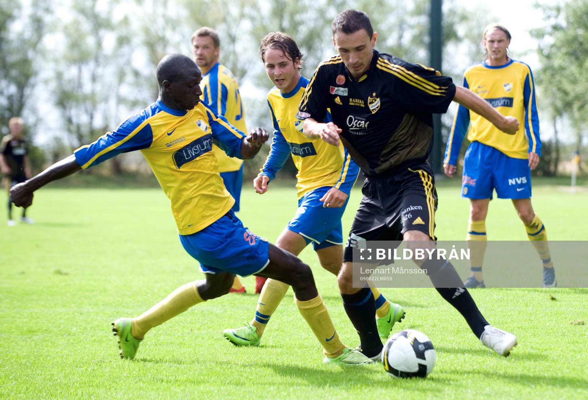 0-2, Burim Rexhepi går rakt igenom och sätter andra målet