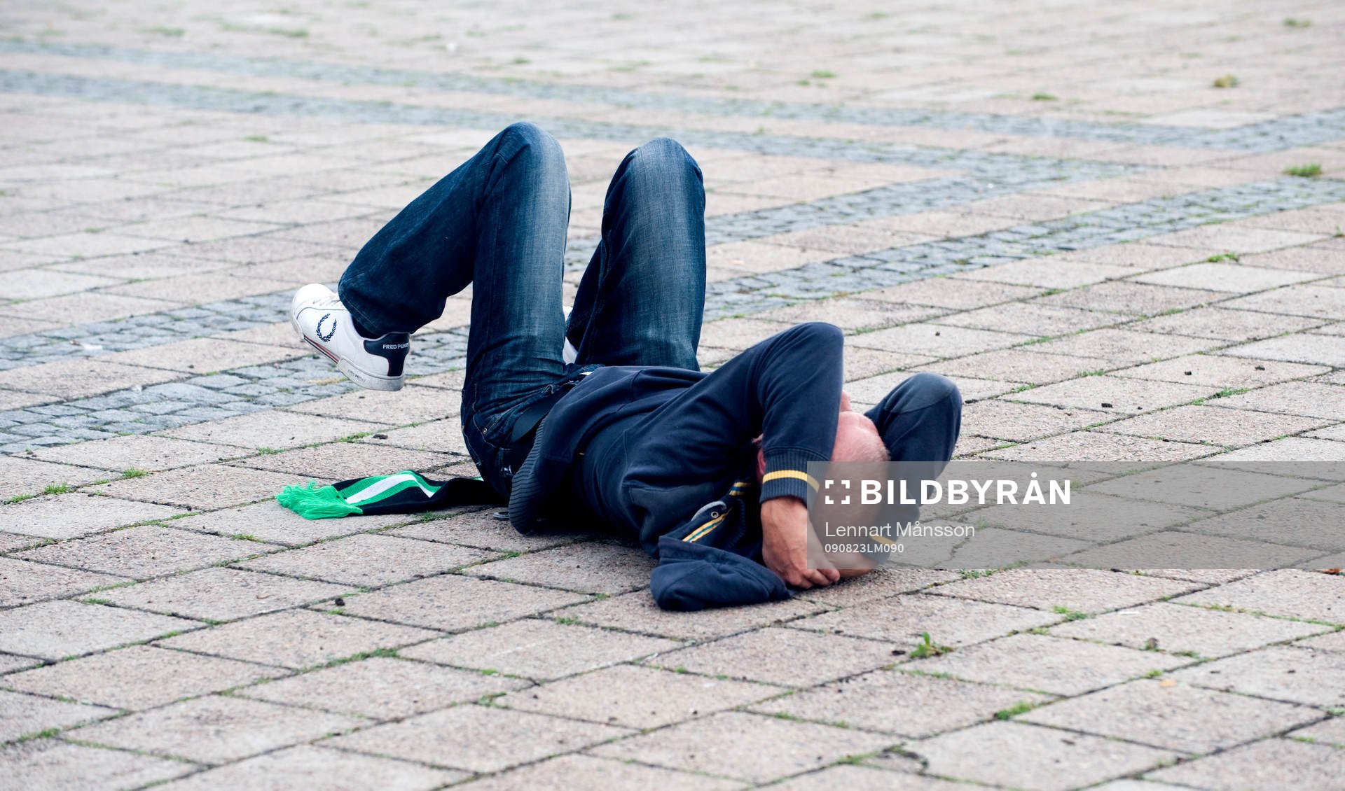 Gais-supporters i slagsmål med polisen. Supporter, huligan