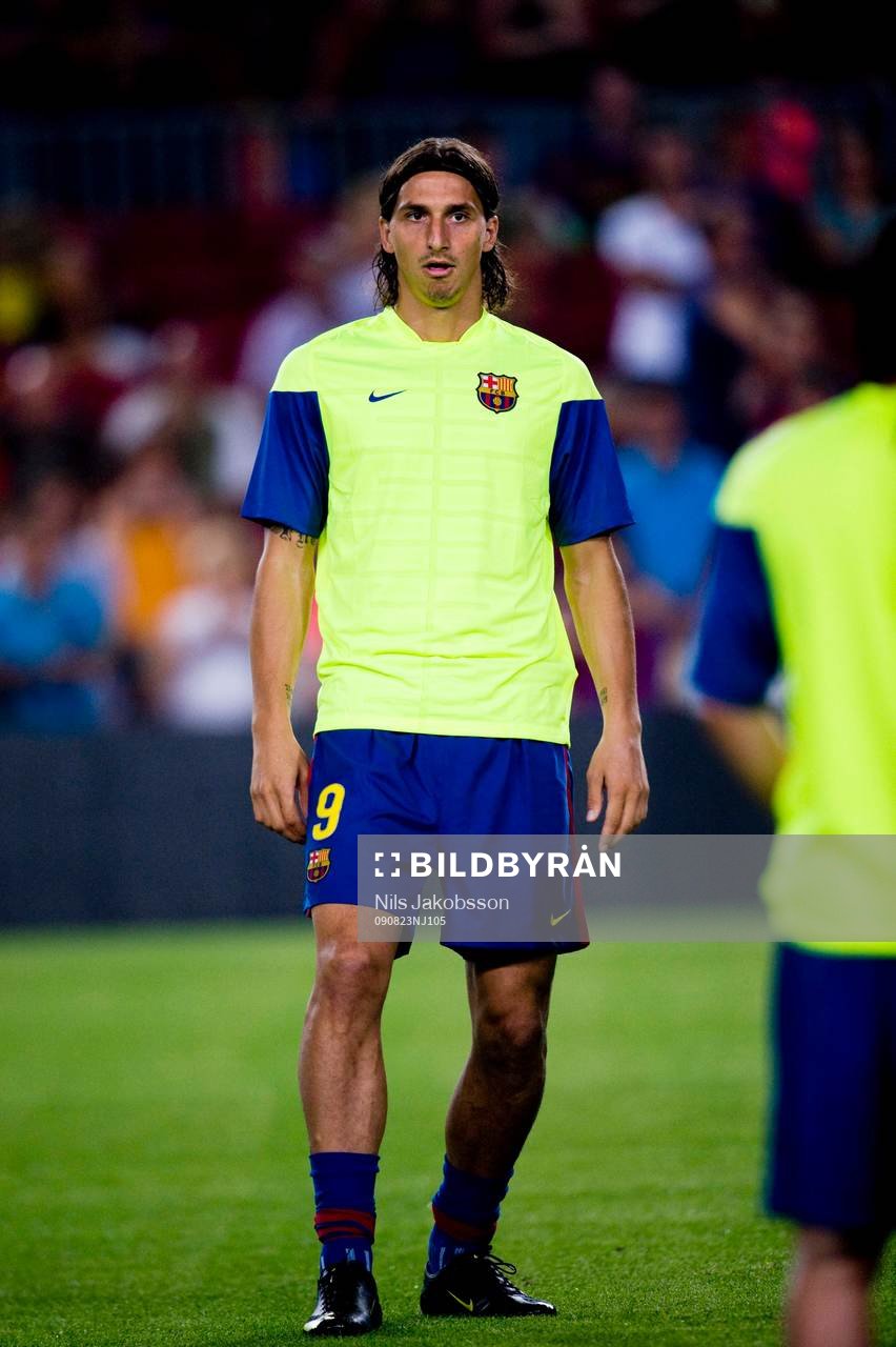 Zlatan Ibrahimovic värmer upp
