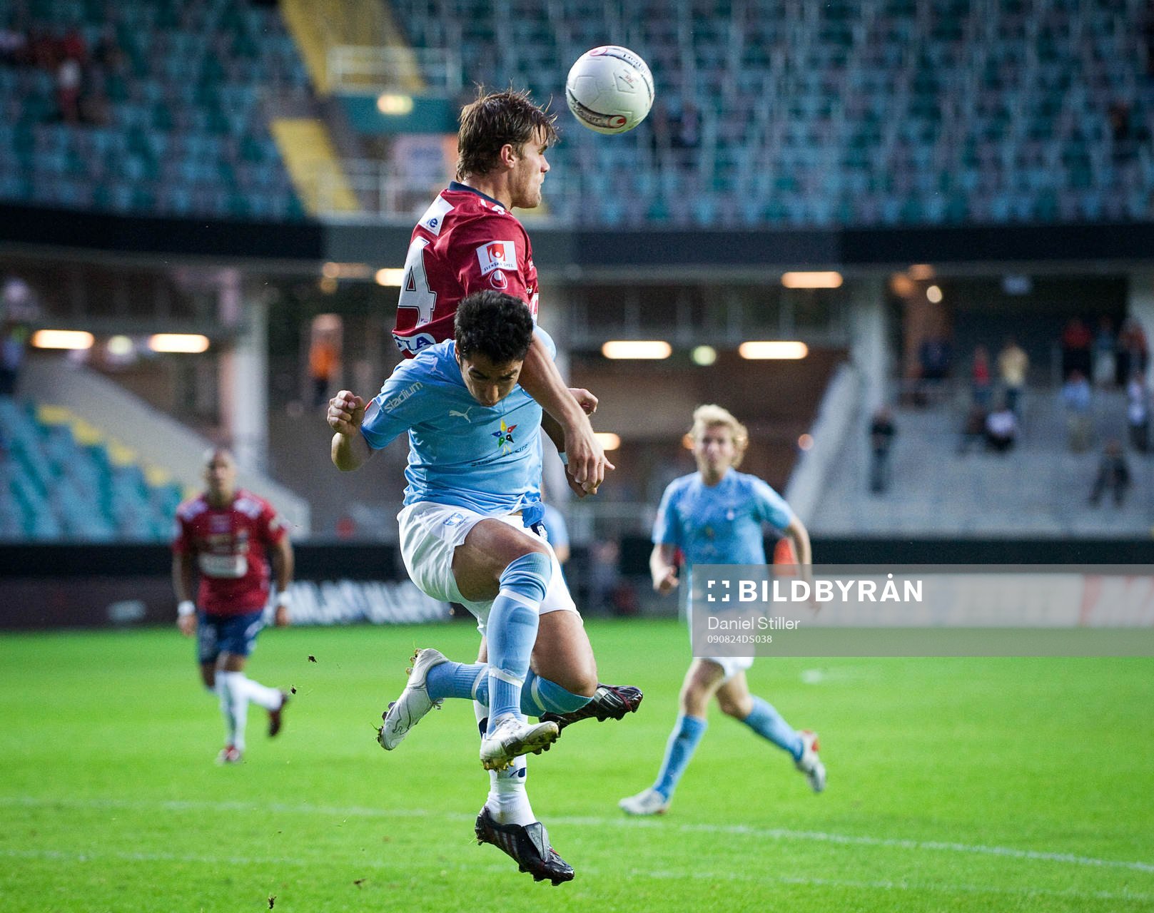 Agon Mehmeti, Malmö FF. David Leinar, Örgryte
