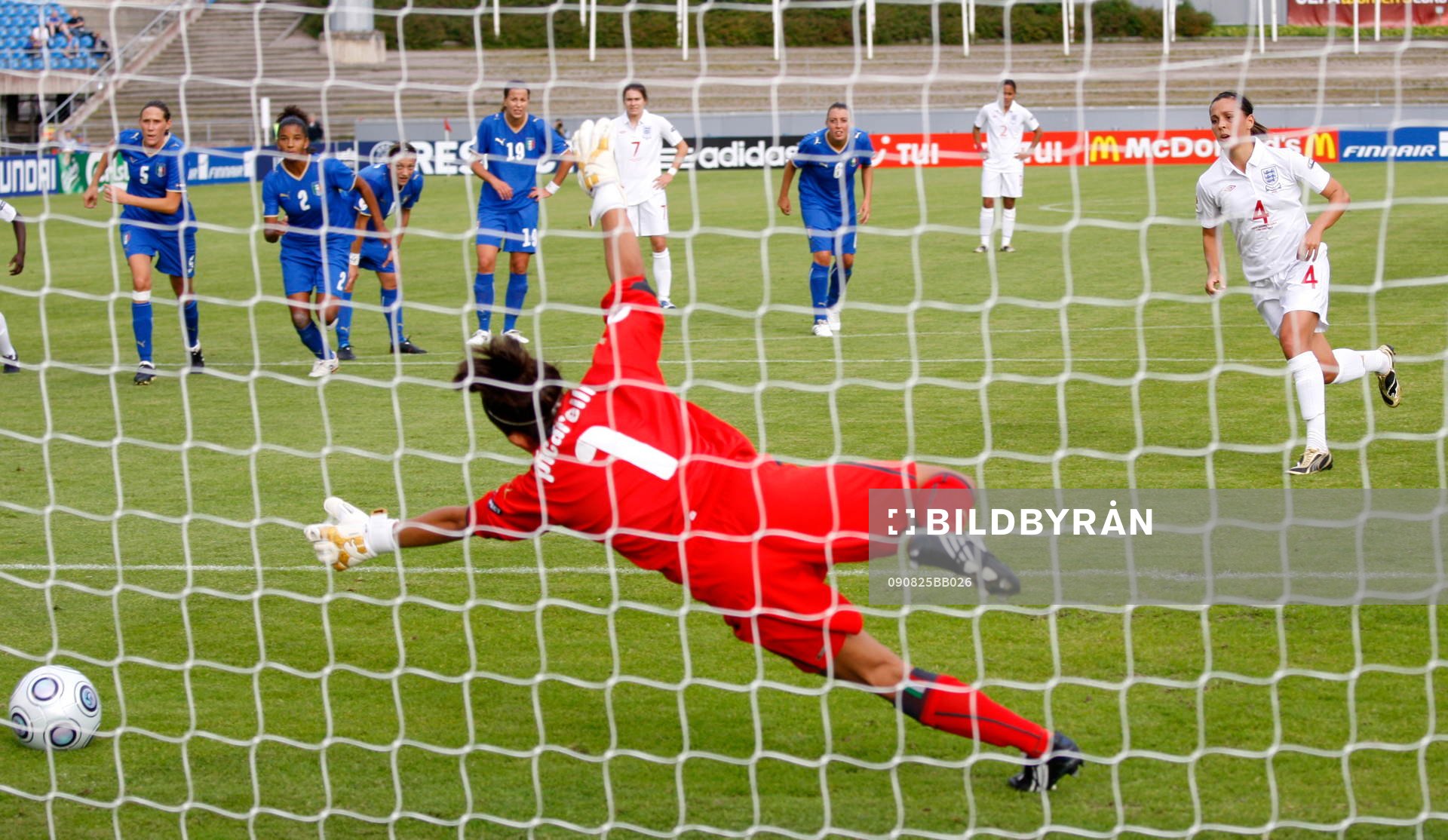 Fara Williams, England