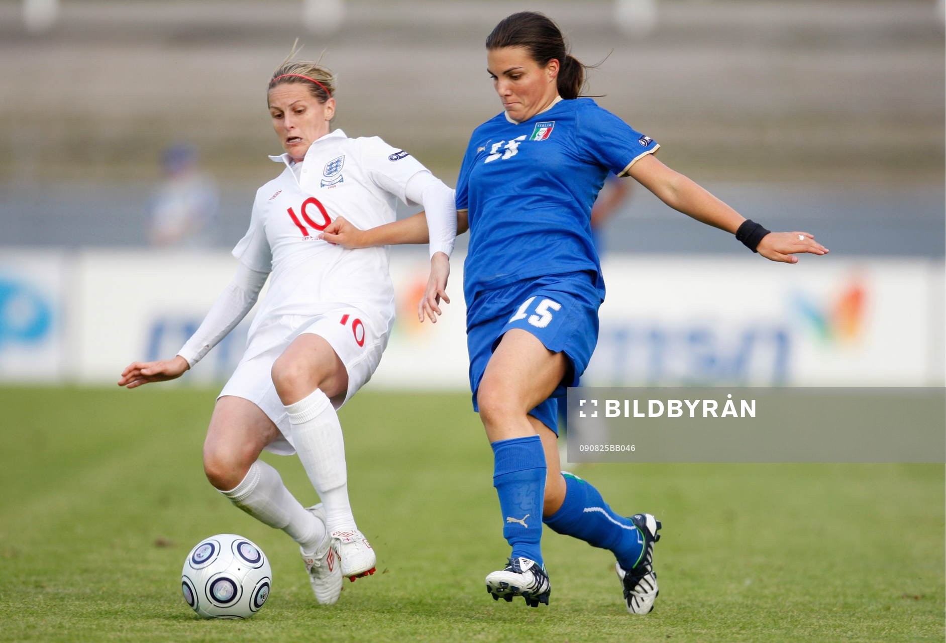  Kelly Smith, England och Alia Guagni, Italien
