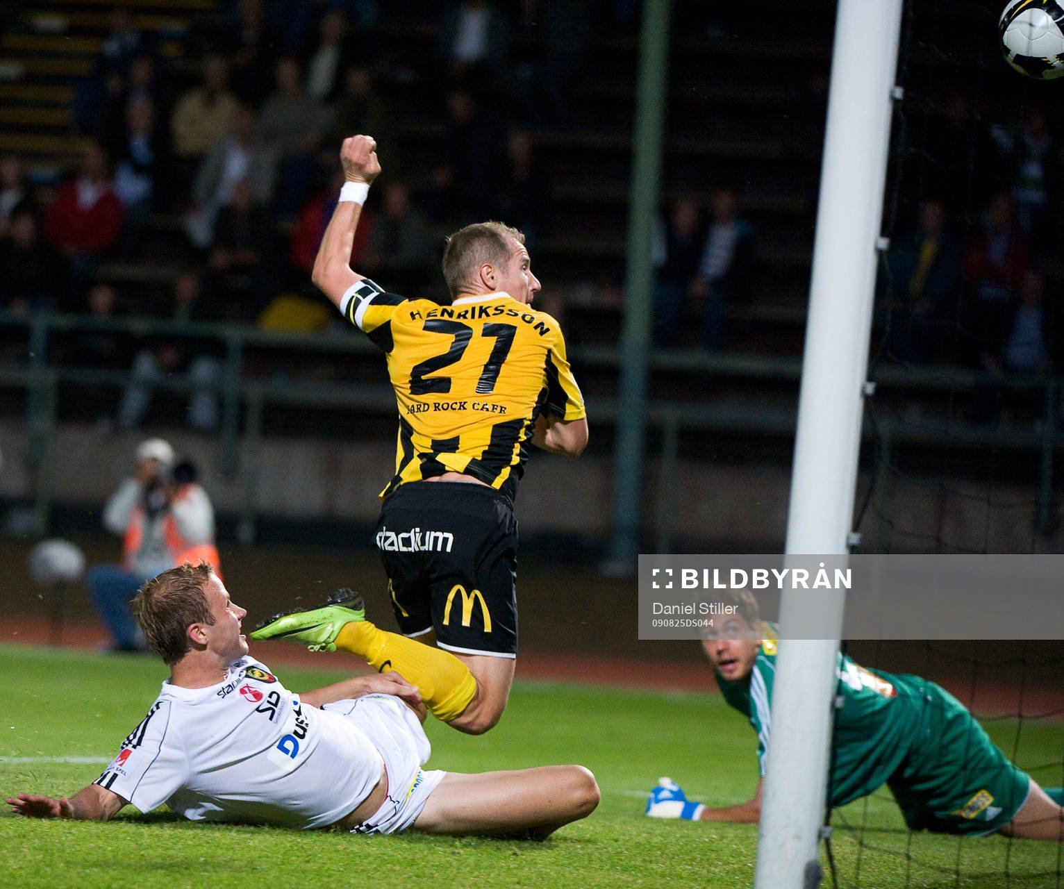 Kristoffer Nordfeldt, målvakt, Brommapojkarna. Jonas