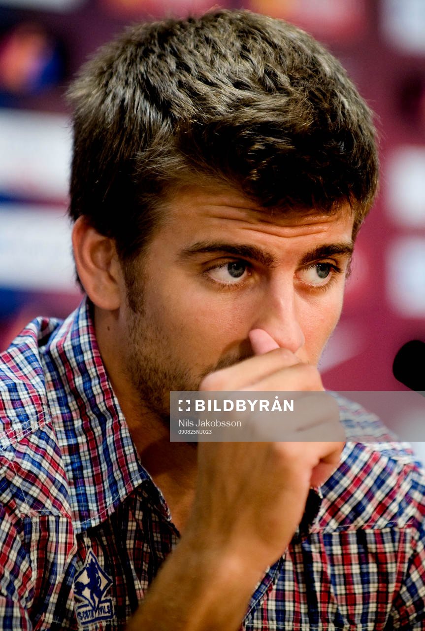 Fotboll, La Liga, Barcelona, presskonferens, Pique