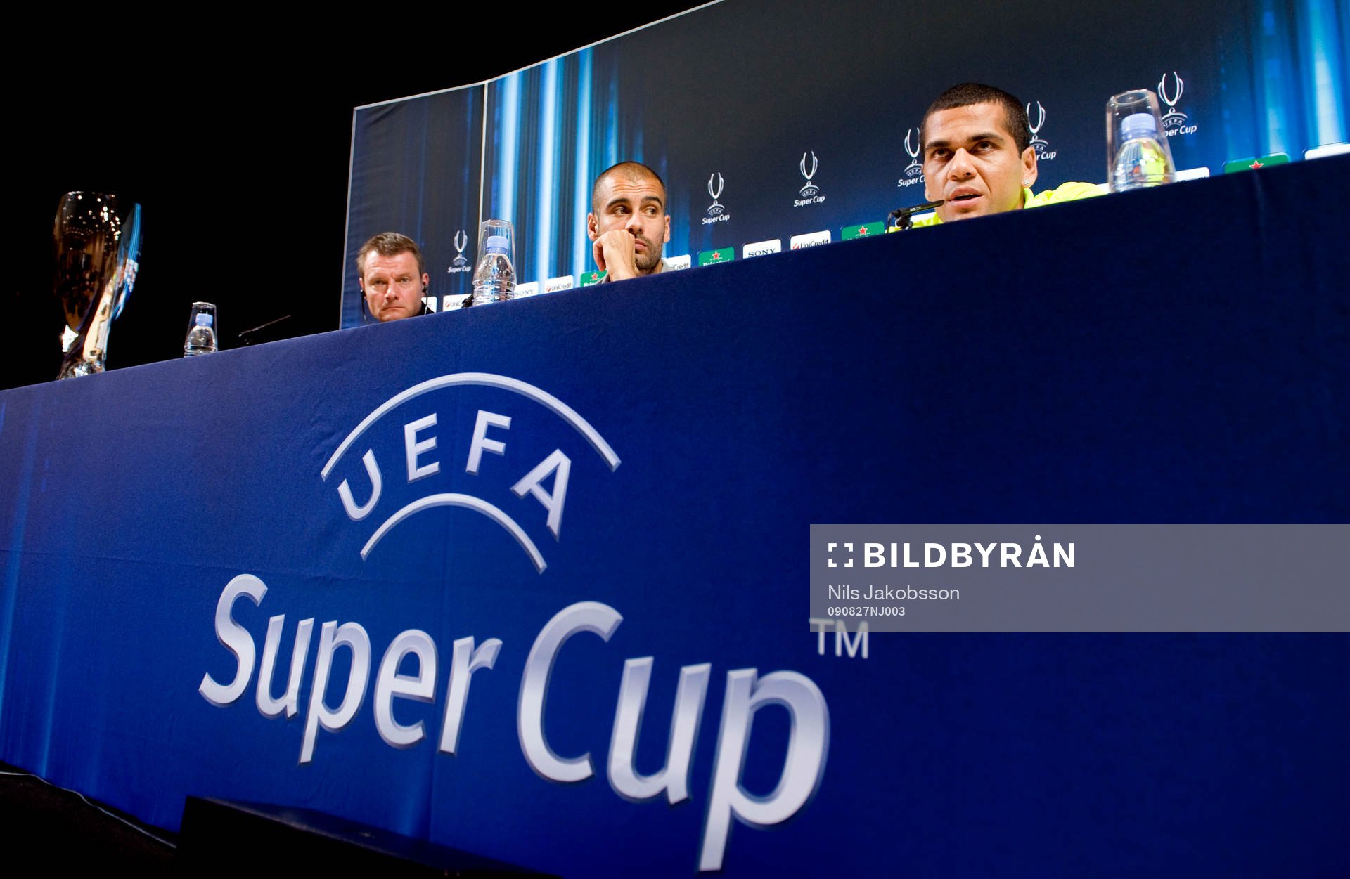 Hans Hultman, UEFA, Josep Guardiola, tränare, Dani Alves,