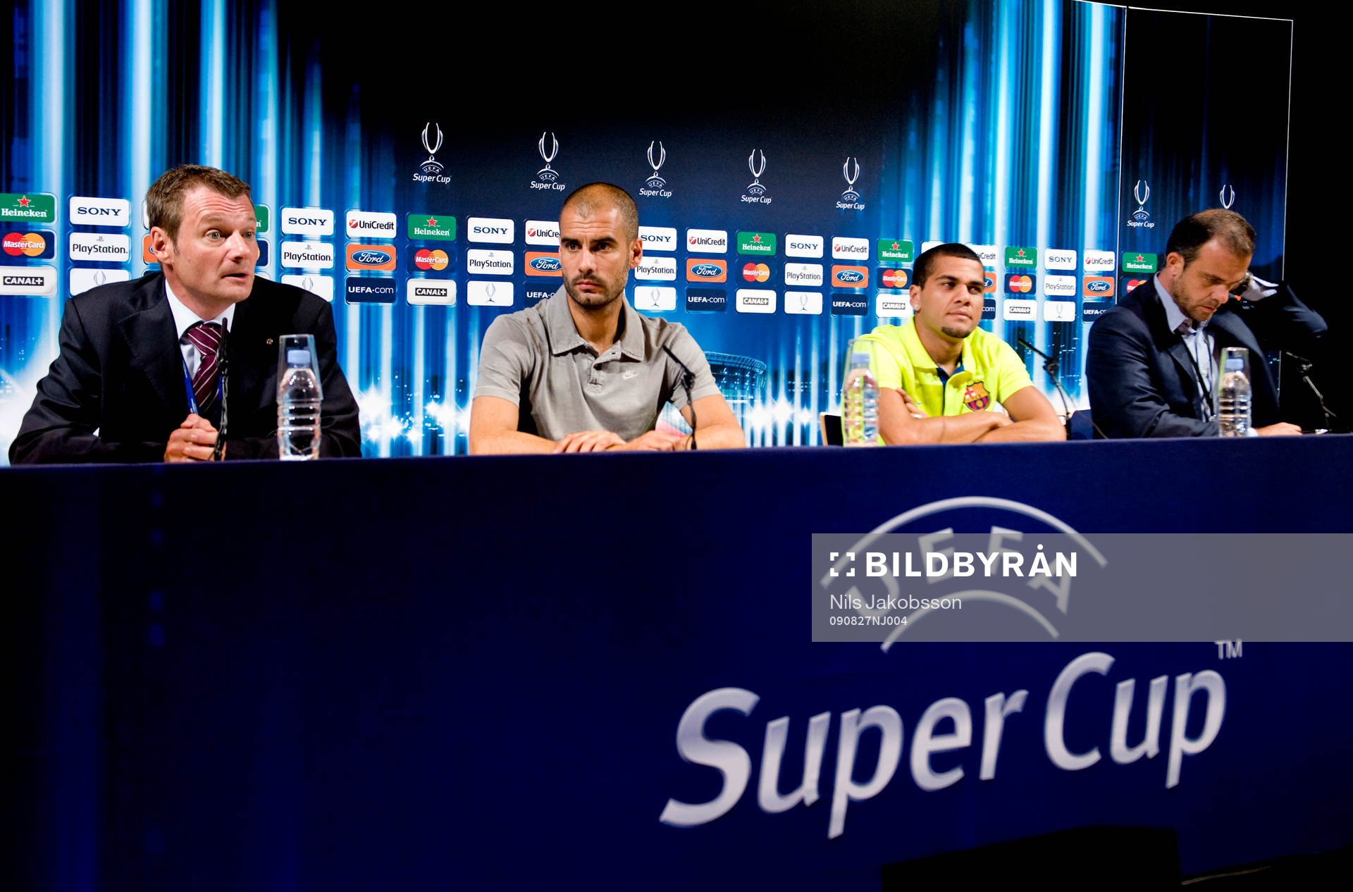Hans Hultman, UEFA, Josep Guardiola, tränare, Dani Alves,