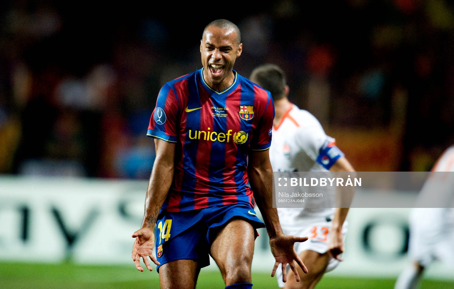 Thierry Henry, Barcelona blir arg när han inte får en