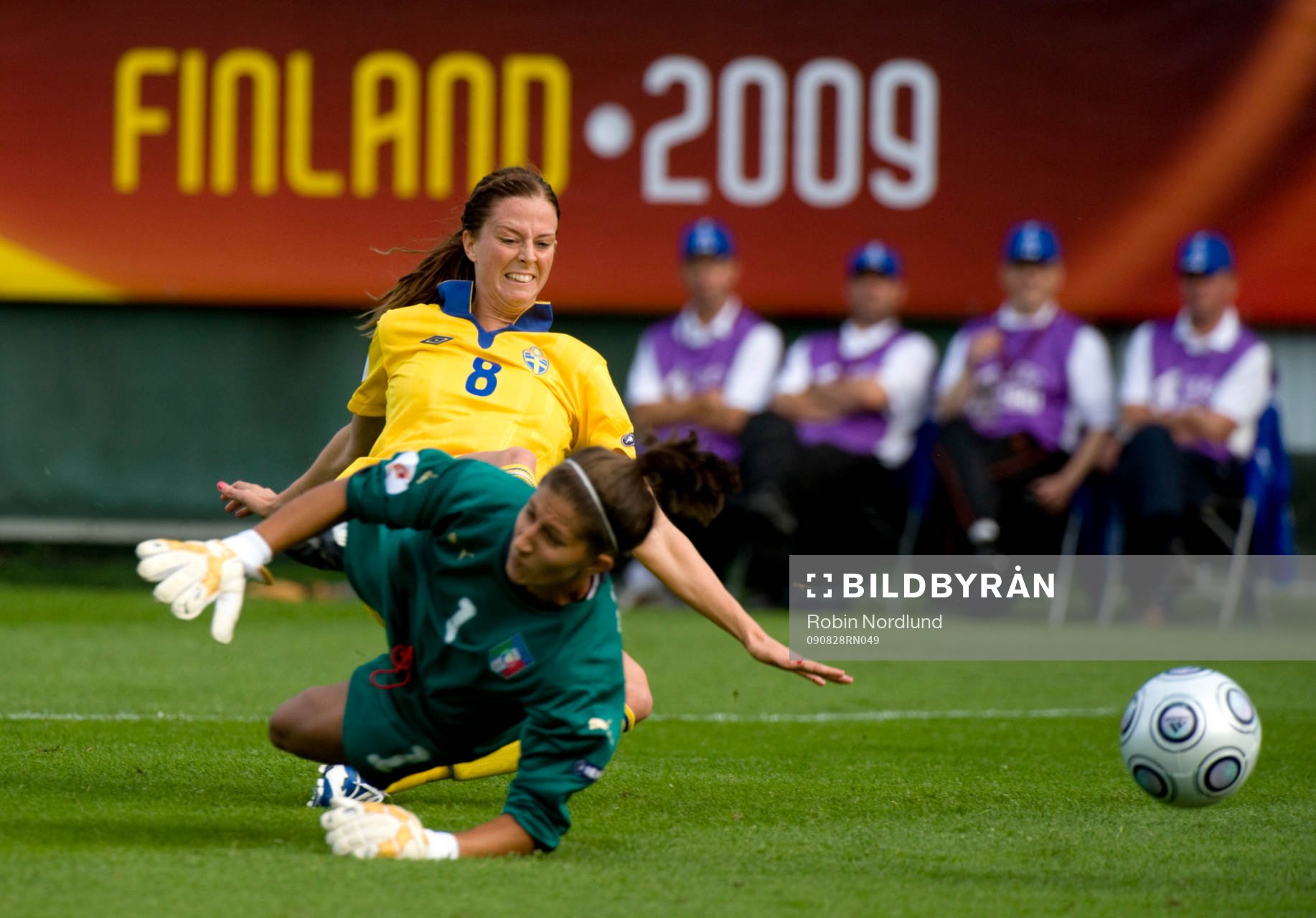 Lotta Schelin, Sverige 0-1 jubel