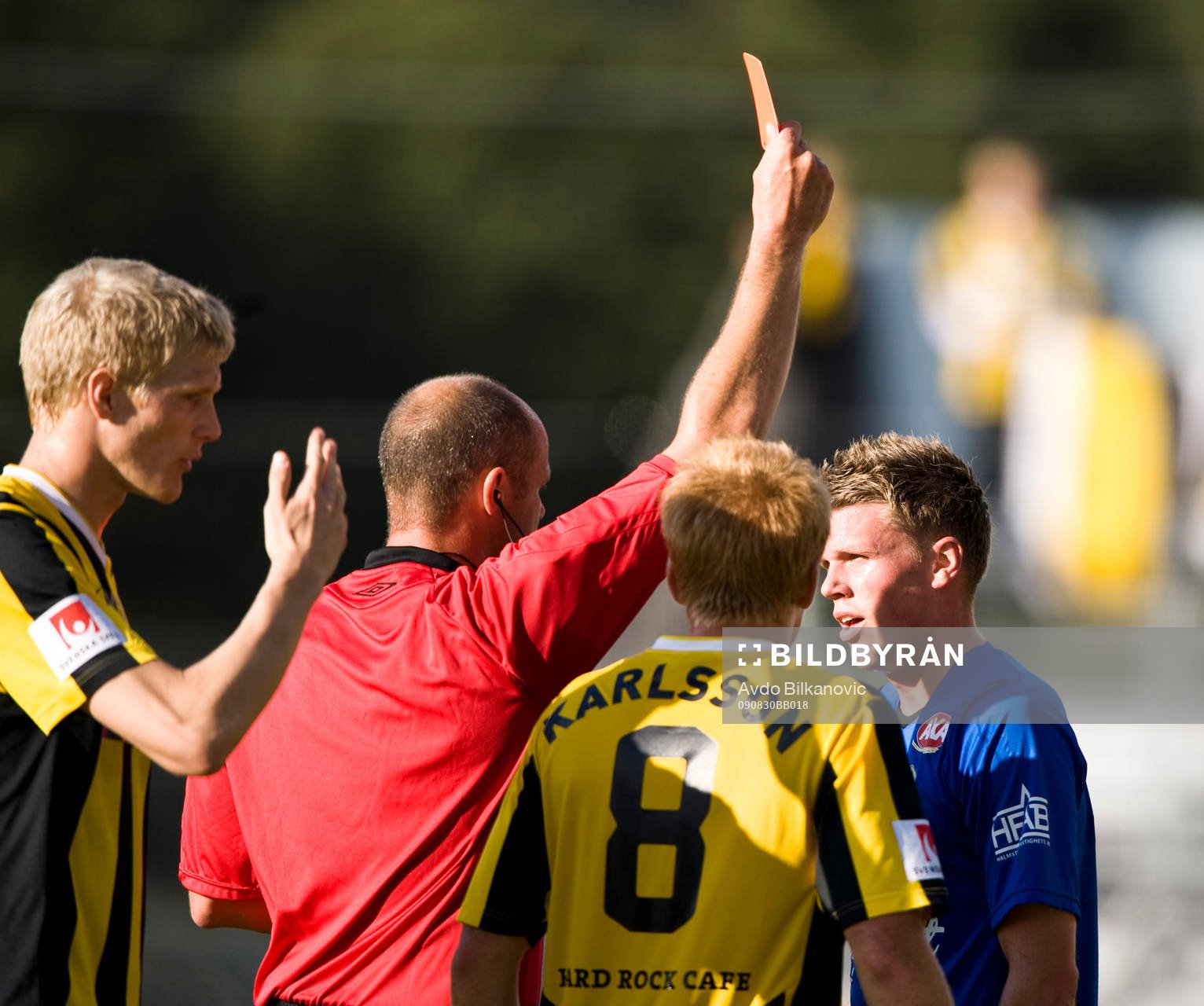 Martin Hansson, domare, rött kort, utvisning till