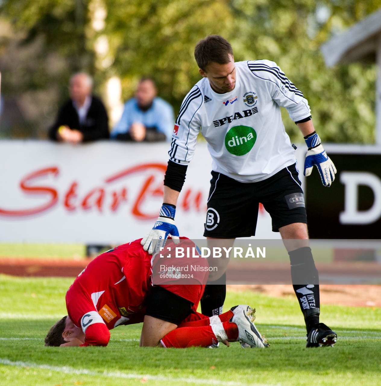 Marcus Ekenberg, Mjällby och Petter Augustsson, målvakt,