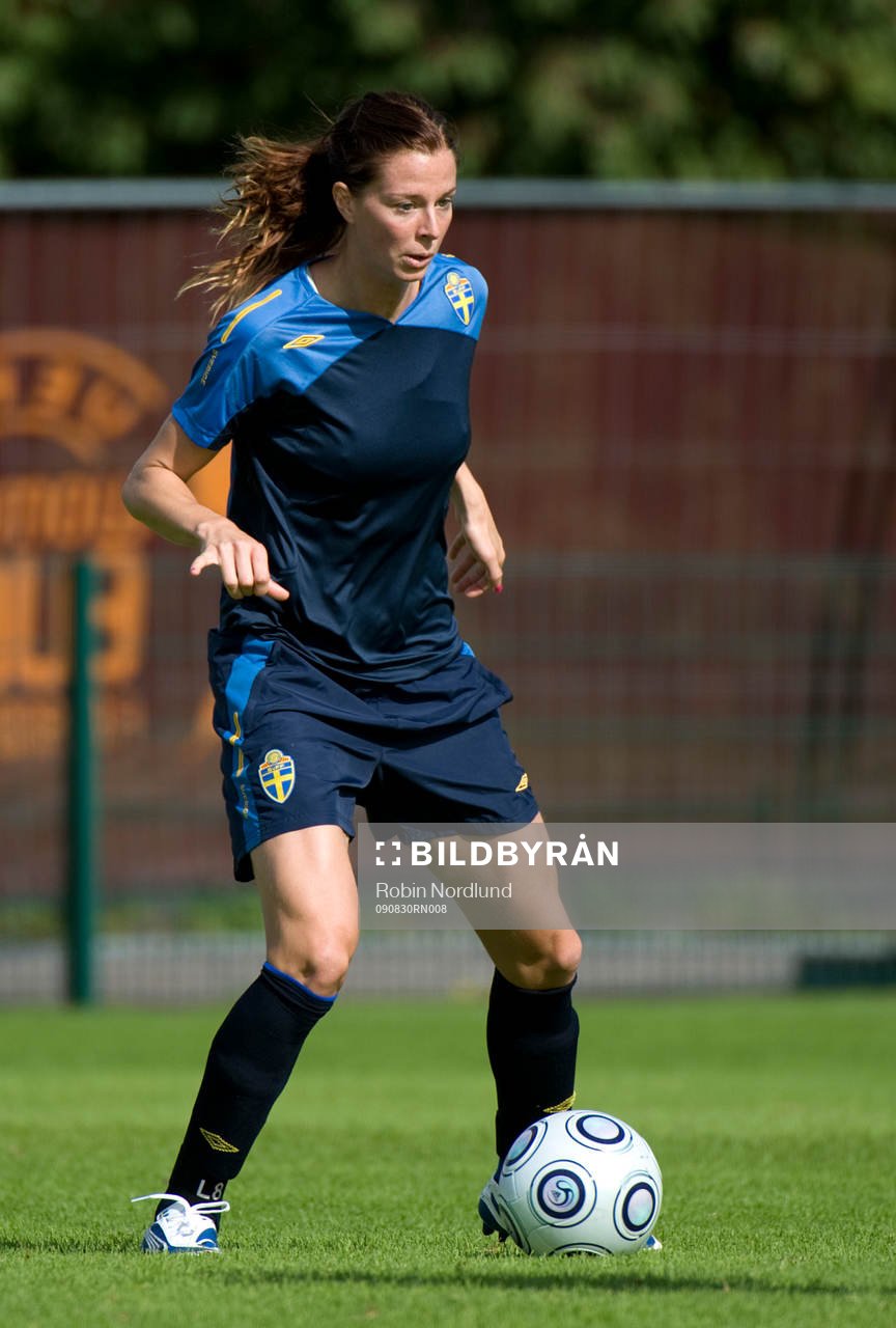 Lotta Schelin