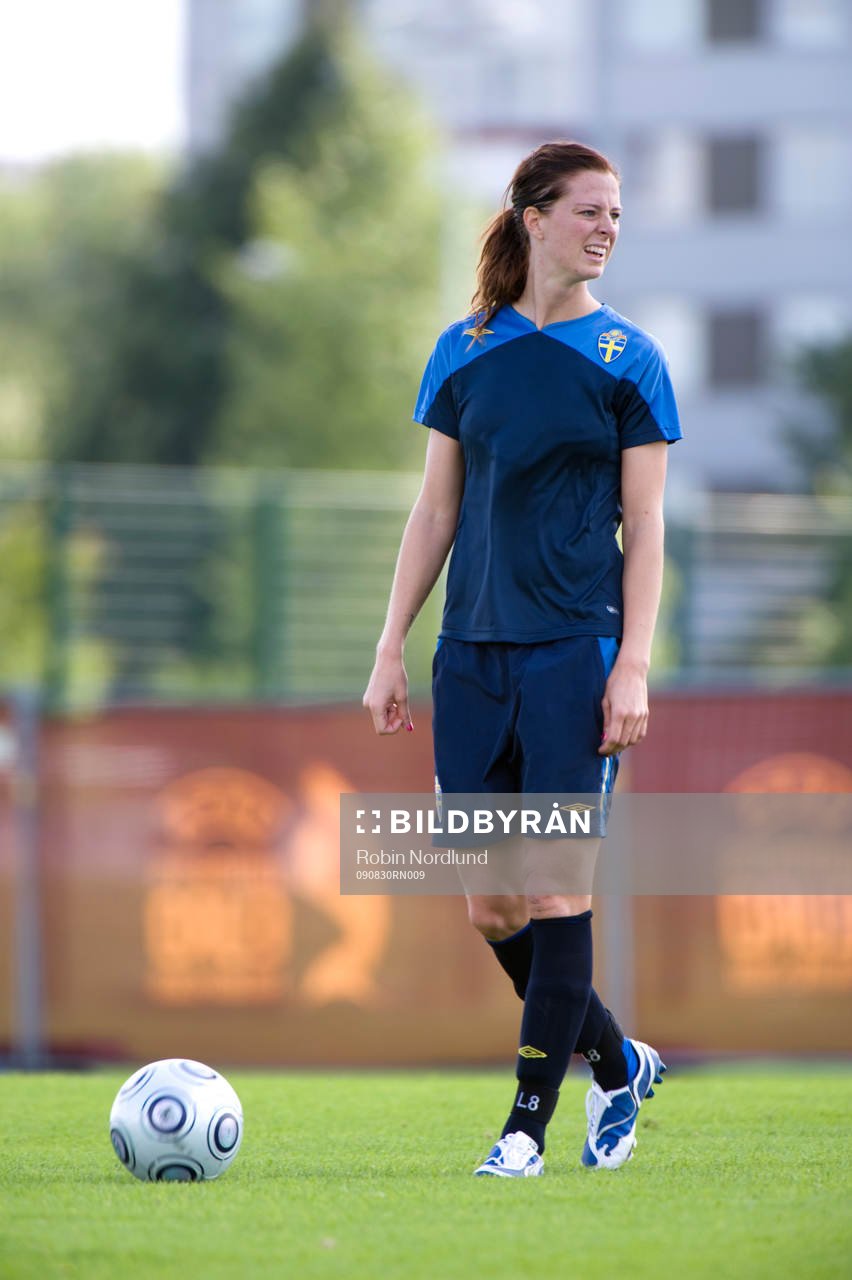 Lotta Schelin