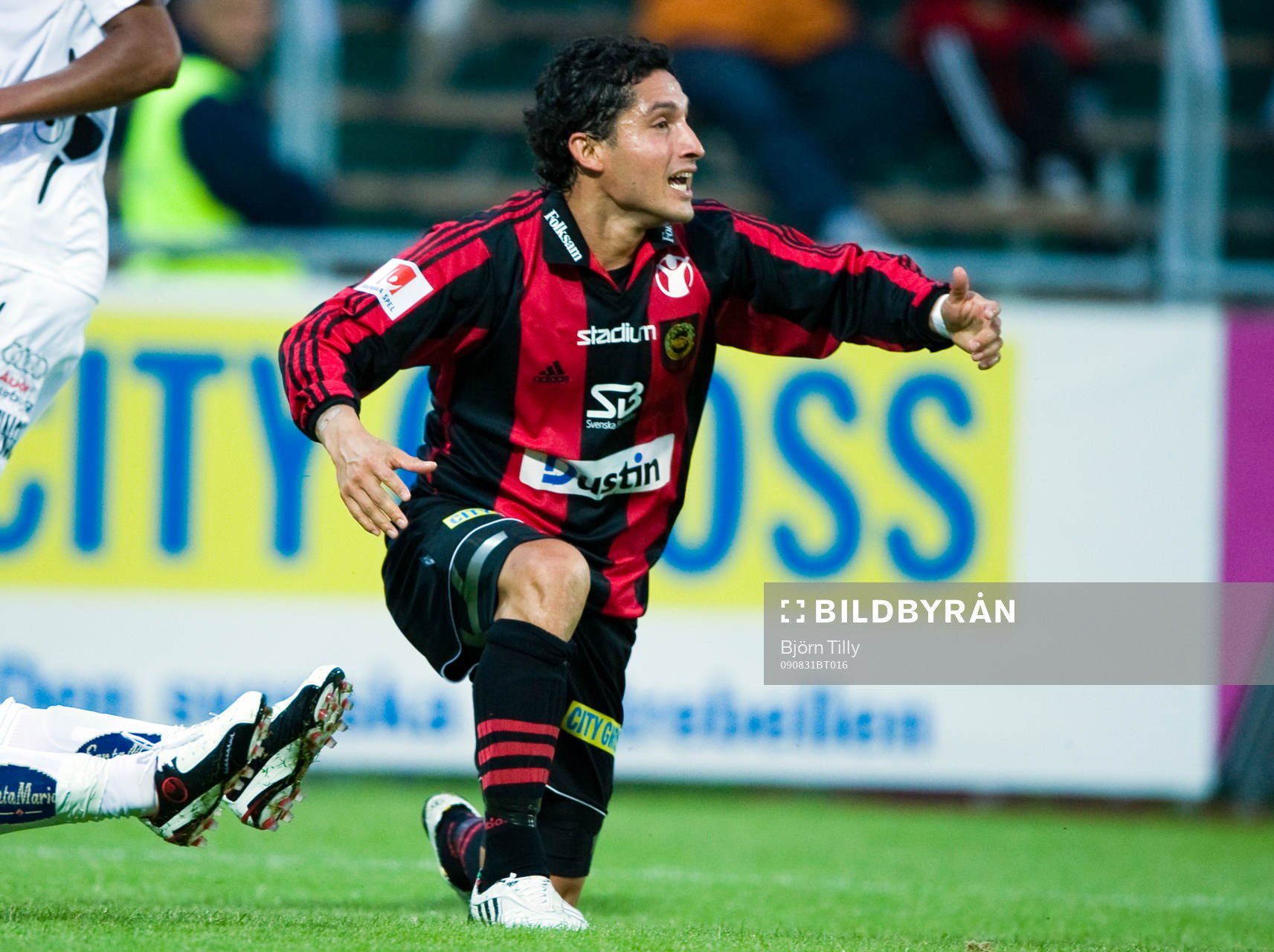 Pablo Pinones Arce, Brommapojkarna