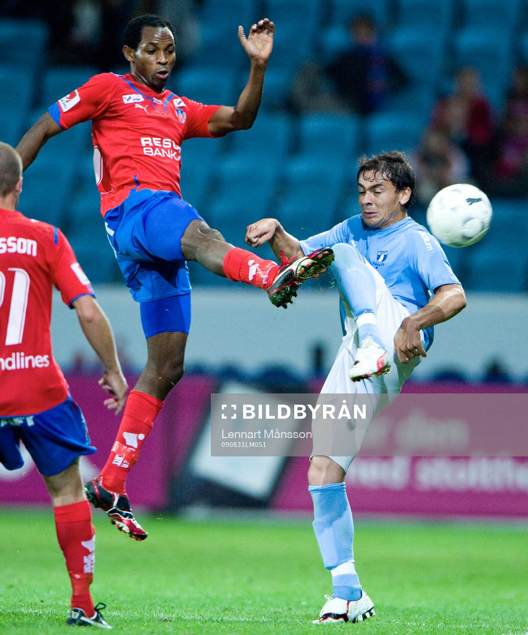 René Makondele och Ricardinho
