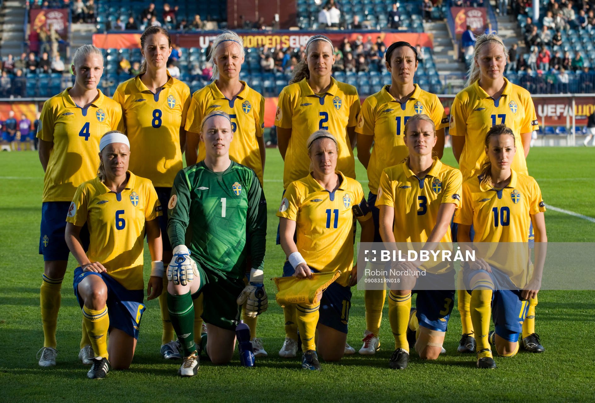 Startelva, lagbild, Bakre raden från vänster: Anna