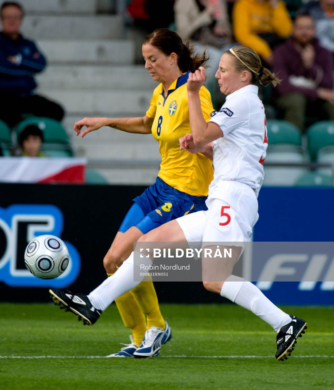 Lotta Schelin, Sverige