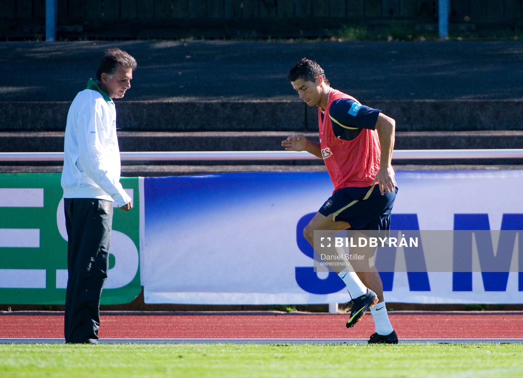 Cristiano Ronaldo och Carlos Queiroz, Förbundskapten