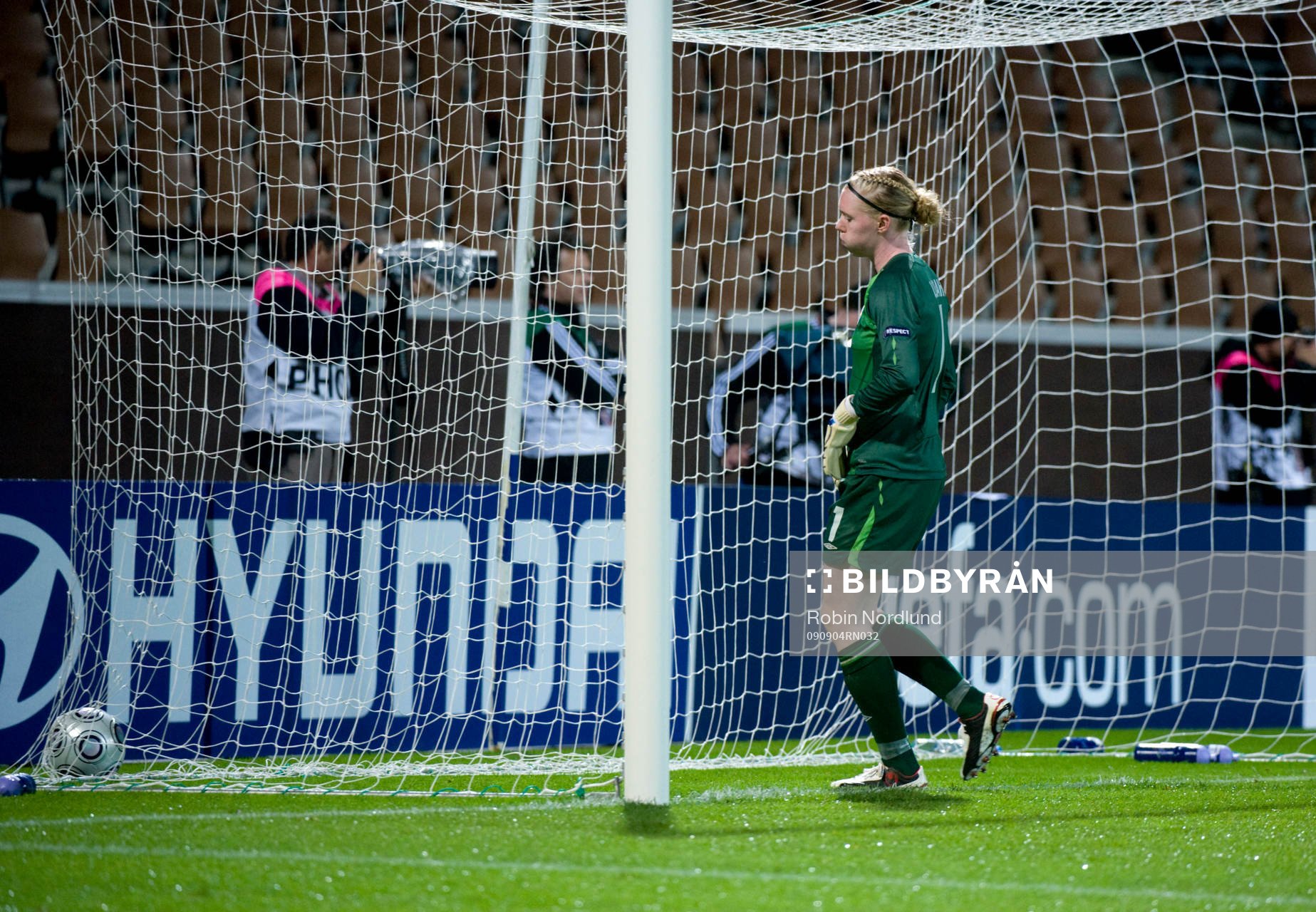 Hedvig Lindahl, Målvakt Sverige depp