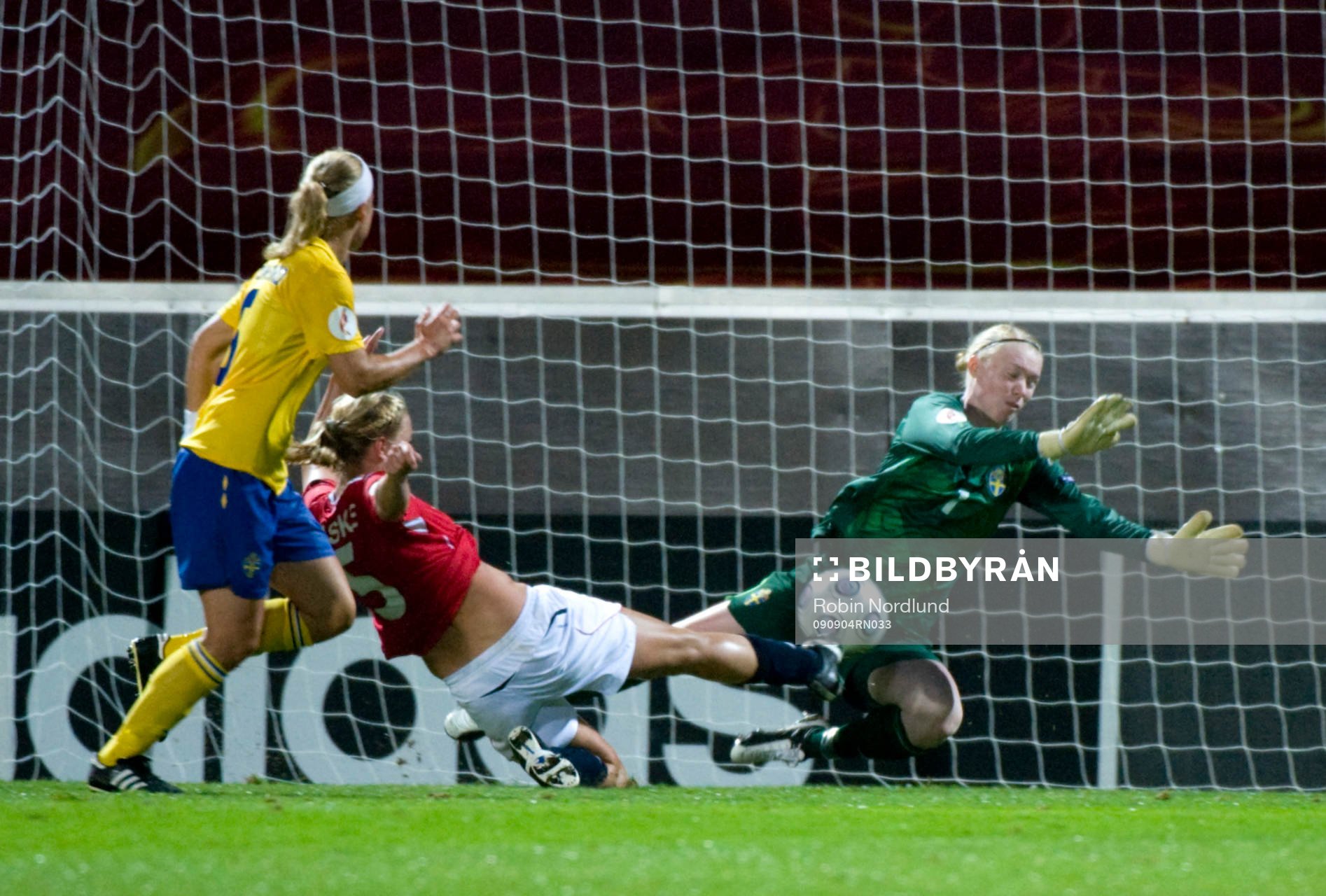  Anneli Giske, Norge gör 0-2.