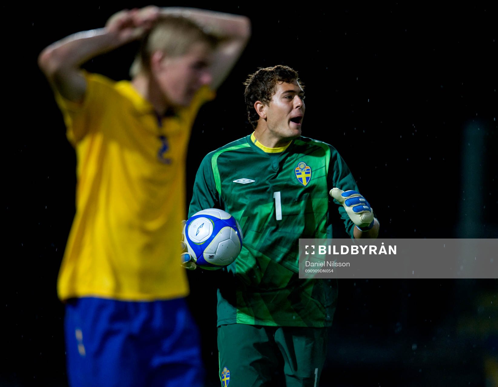 Kristoffer Nordfeldt, målvakt Sverige och Erik Lund