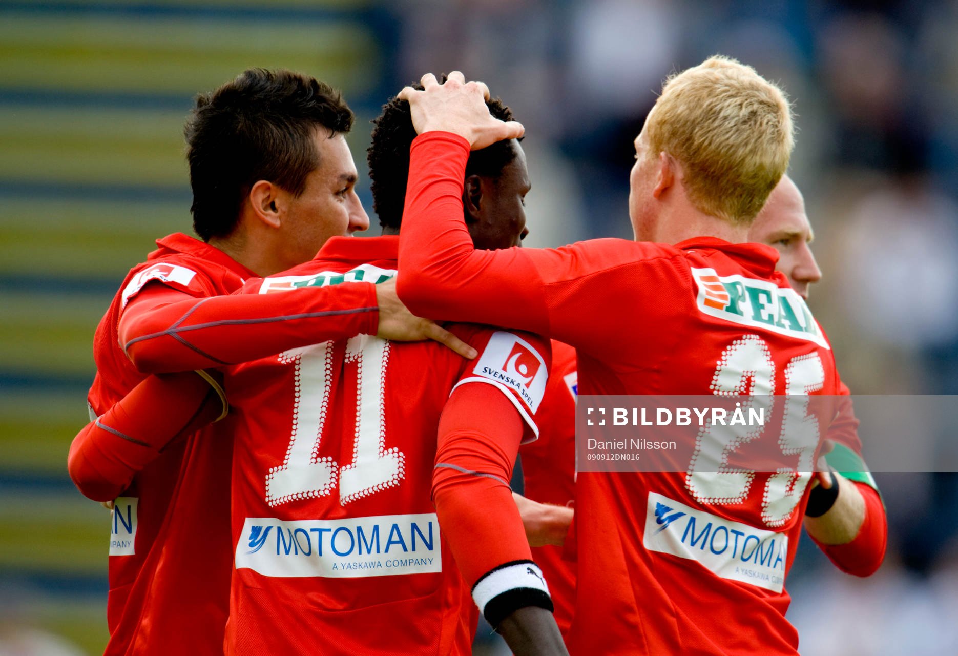 Abiola Dauda, Kalmar har gjort 2-1. Jubel!