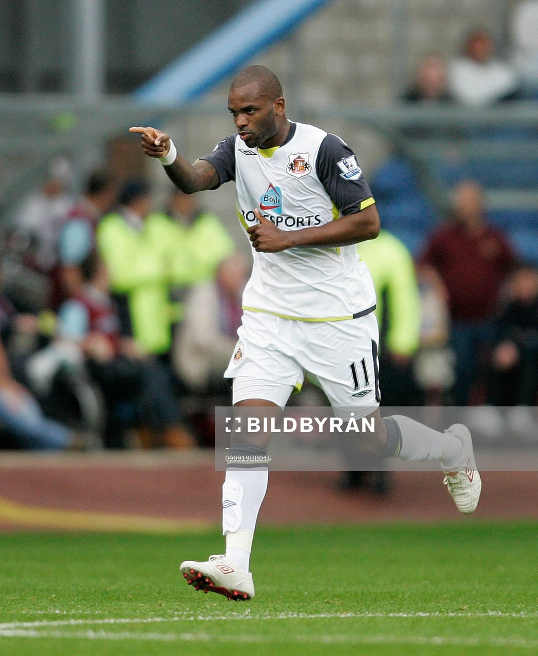 Darren Bent, Sunderland, reducerar till 1-1