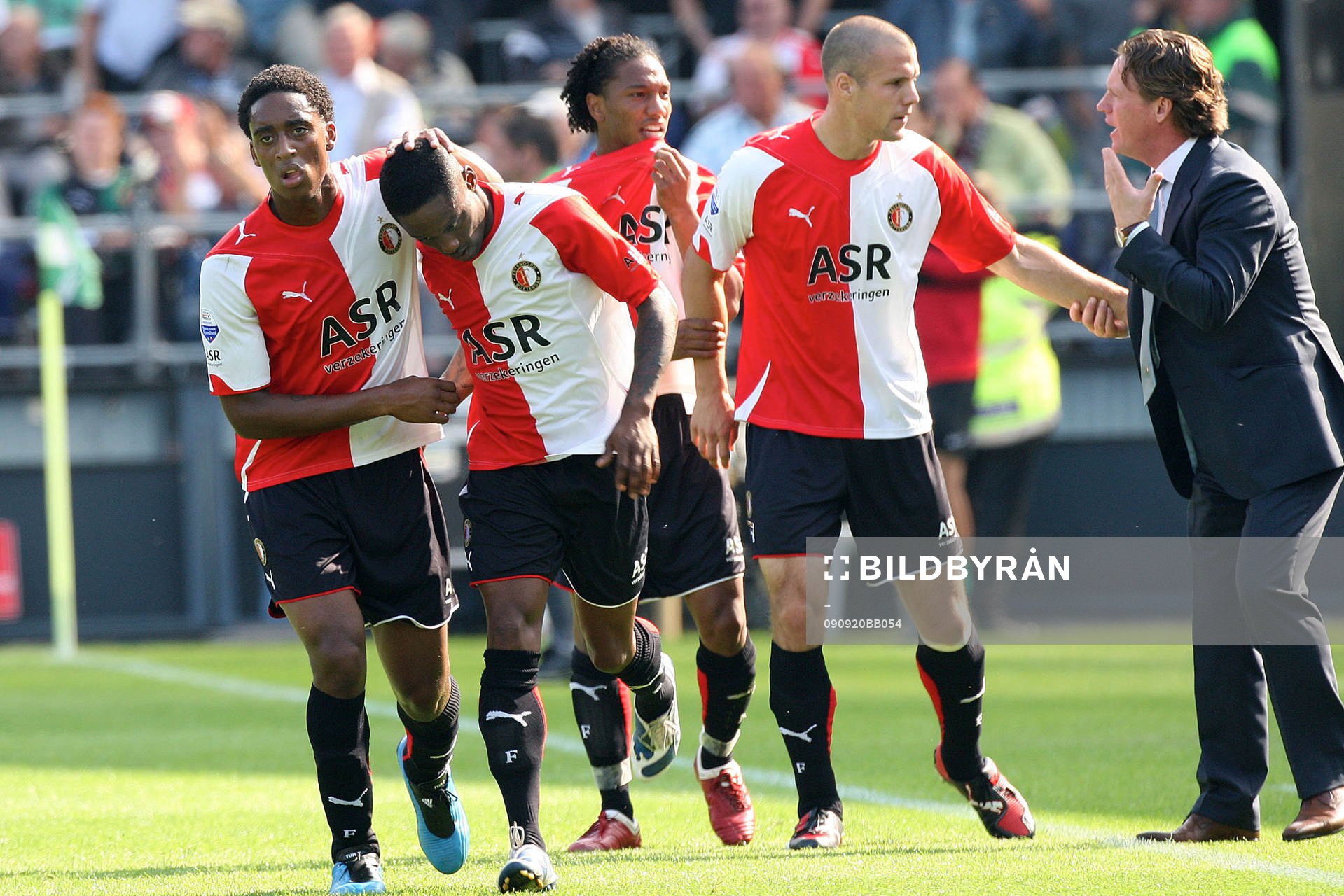 Andwele Slory, glädje och jubel över 1-2 till Feyenoord