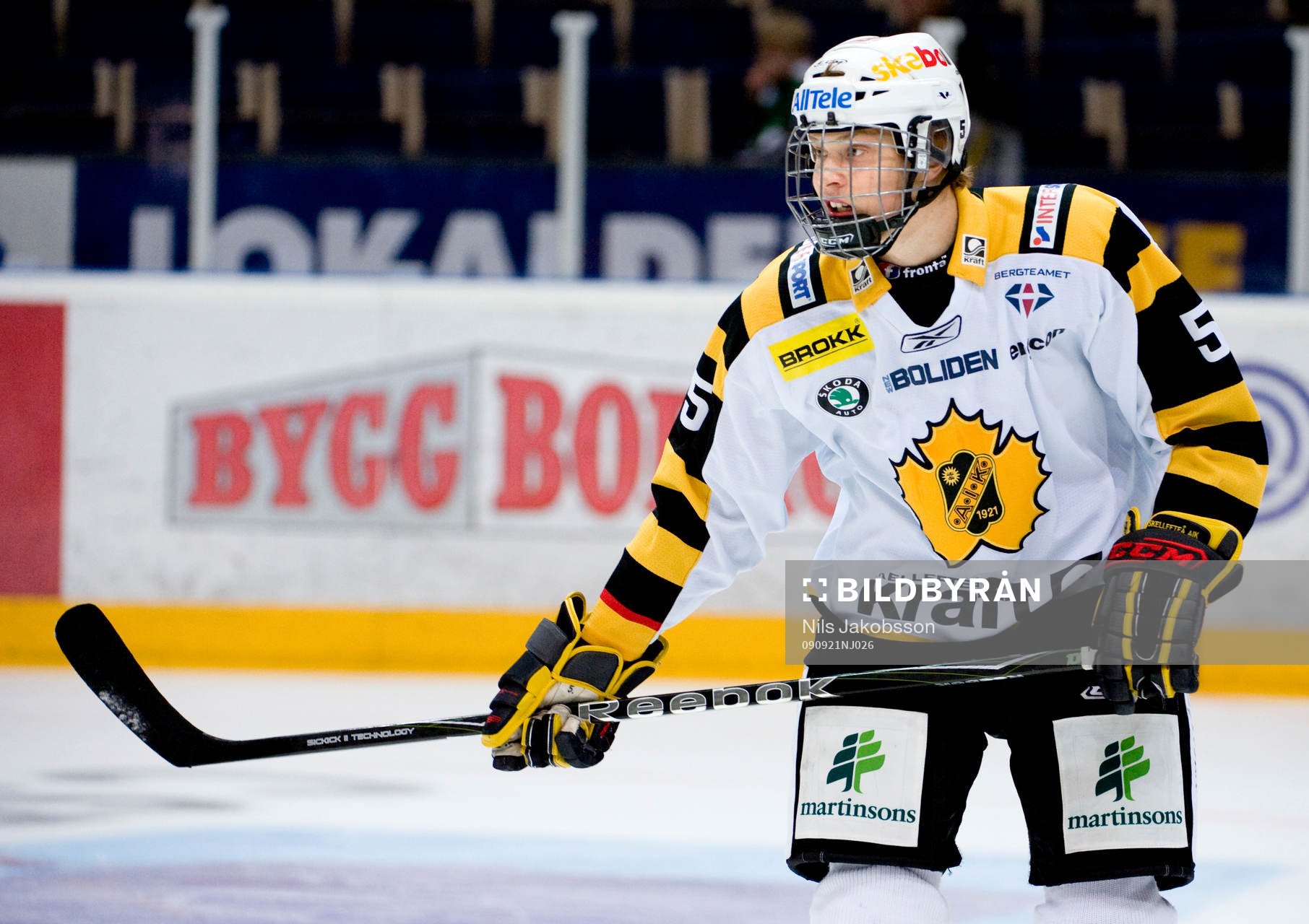 Adam Larsson