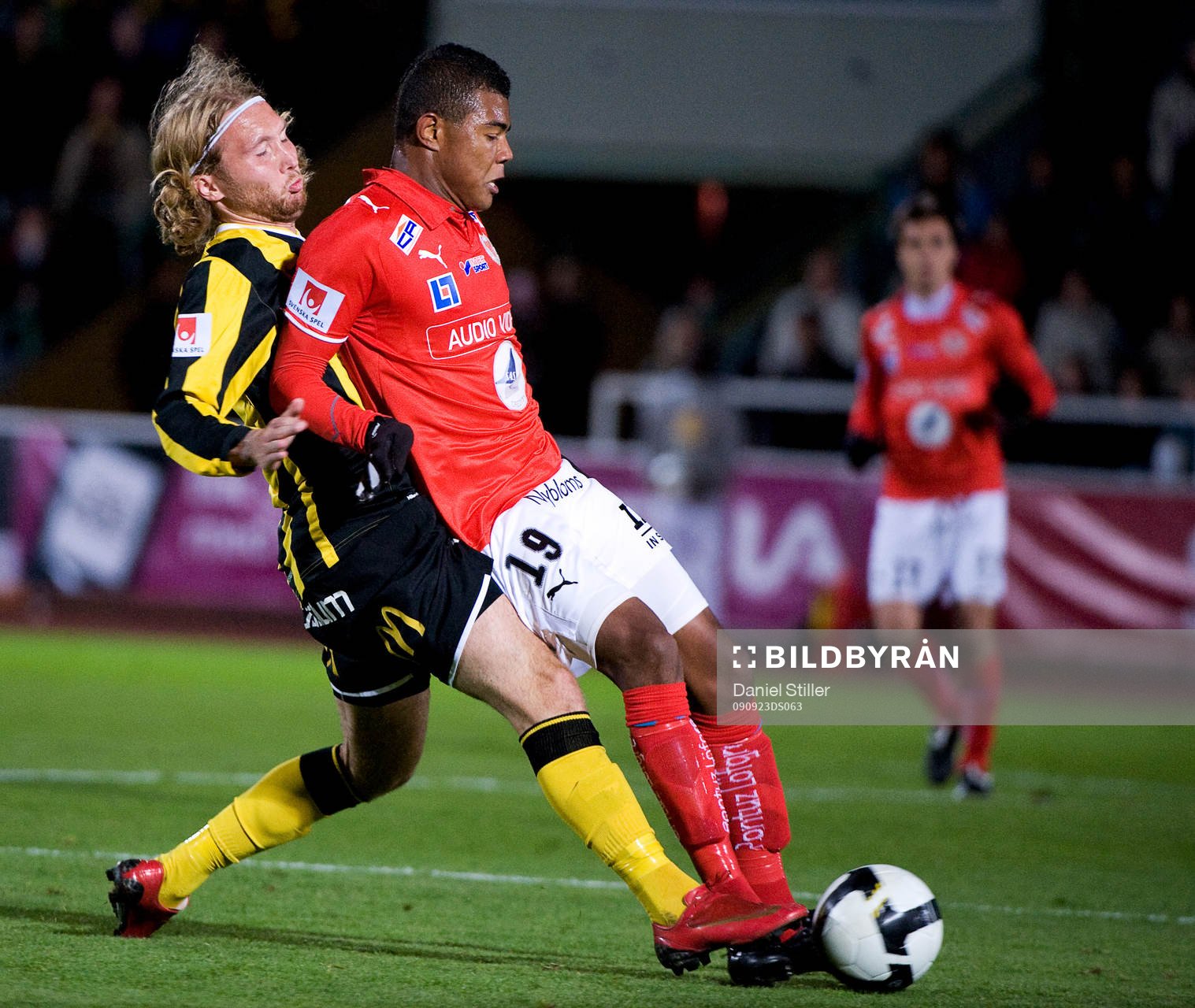 Emil Wahlström, Häcken. Ricardo Santos, Kalmar
