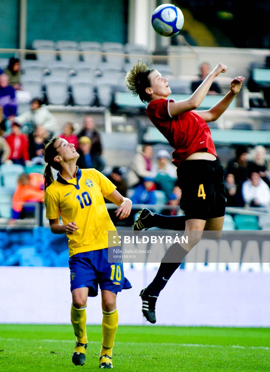 Kosovare Asllani, Sverige, Hekeen Jaques, Belgien