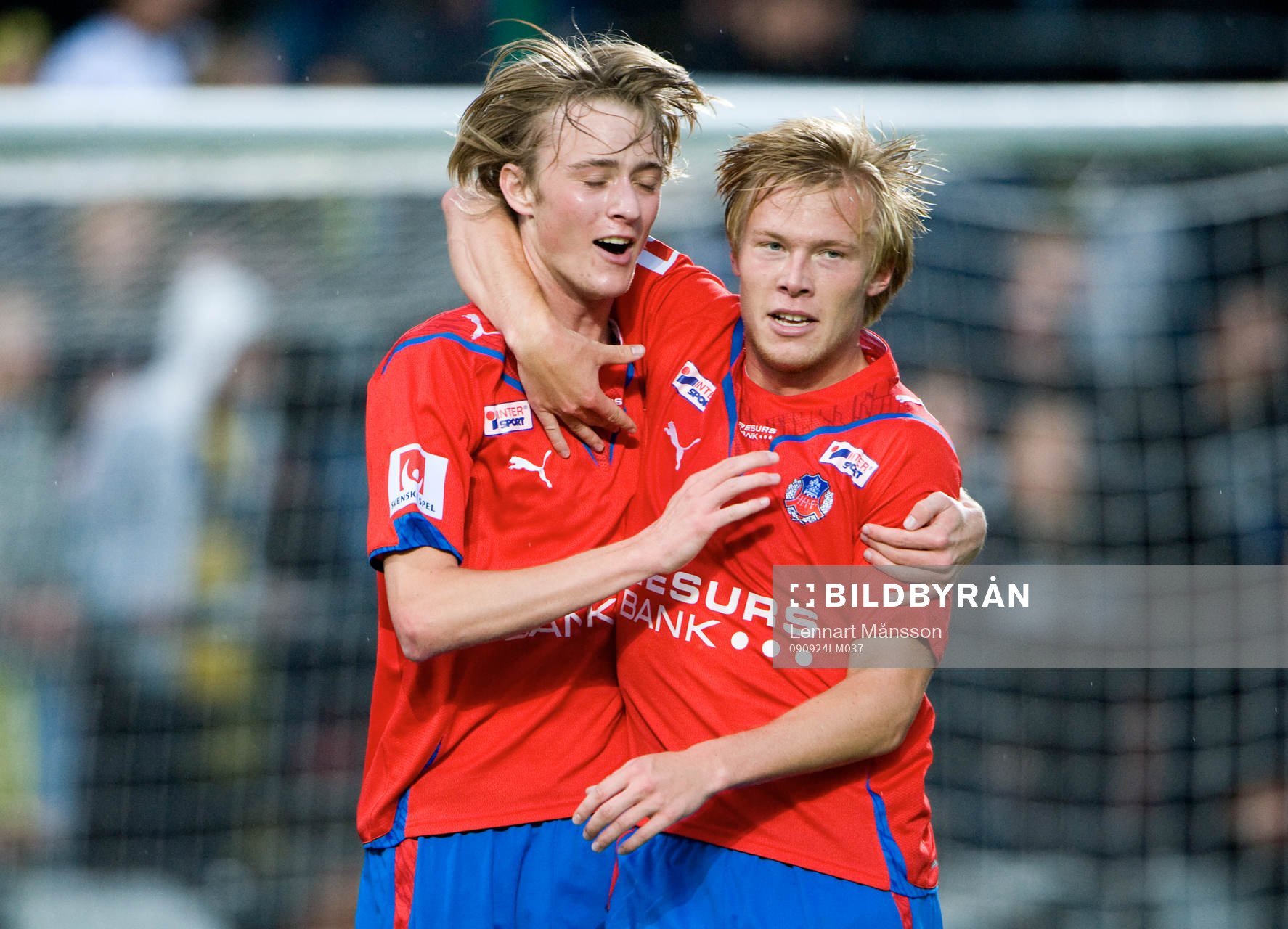 1-0, Andreas Landgren, som grattas av Rasmus Jönsson