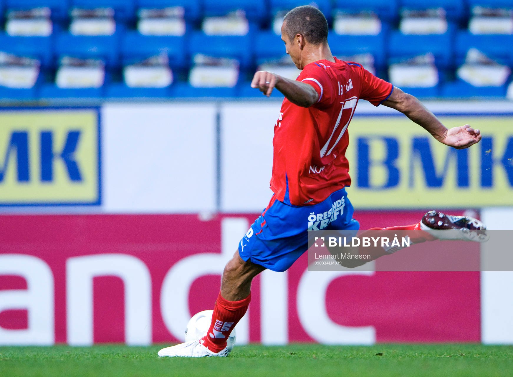 2-0, Henrik Larsson klipper in en frispark