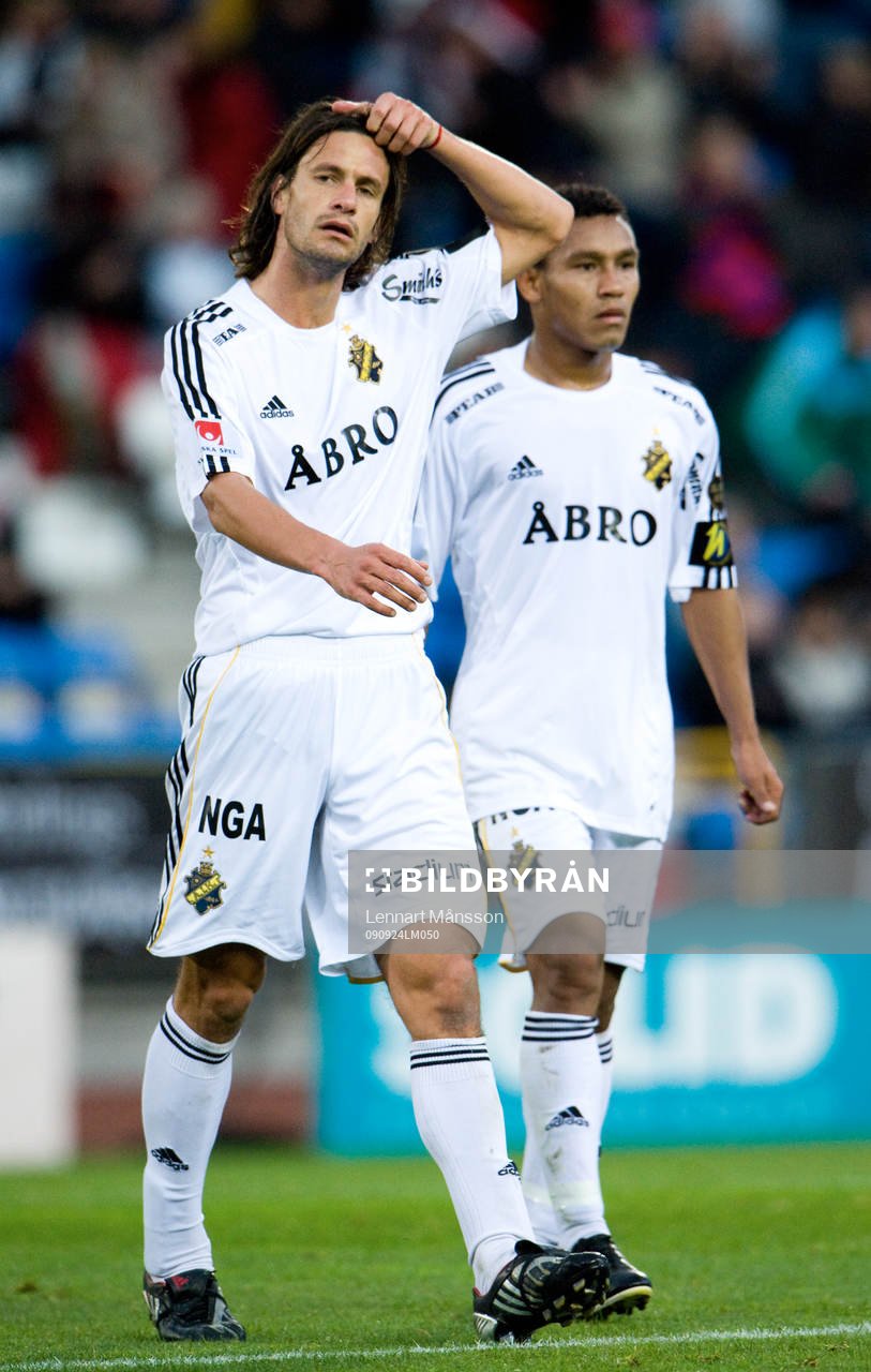 Deppiga serieledare, Ivan Obolo och Antonio Flavio, AIK.