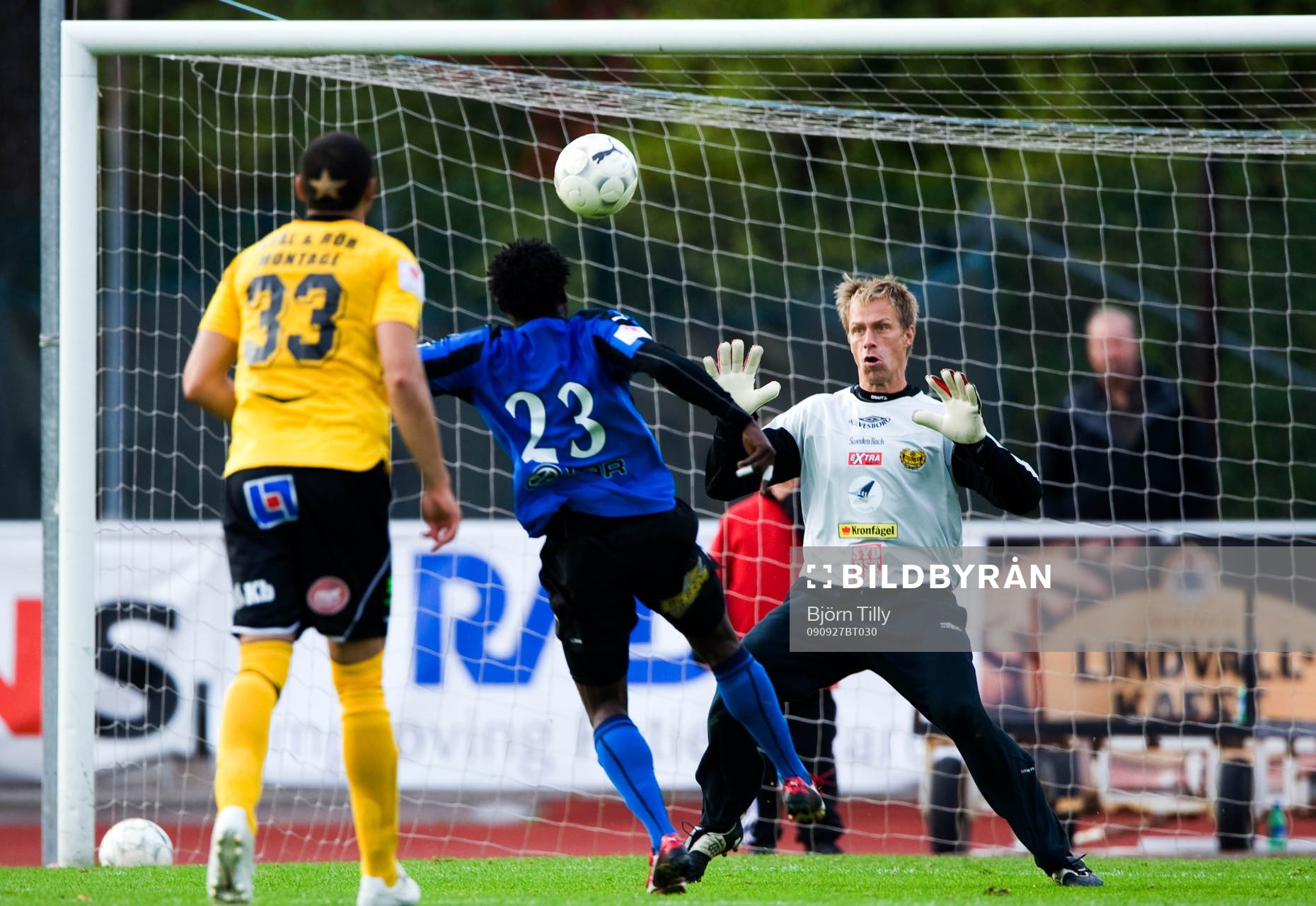 Sirius tar ledningen med 1-0 av Sylvester Bale Sunday,