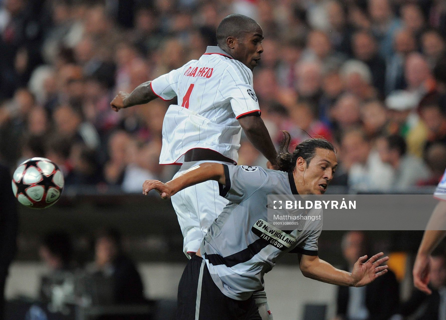 Edson Braafheid, Bayern och Mauro Camoranesi, Juventus