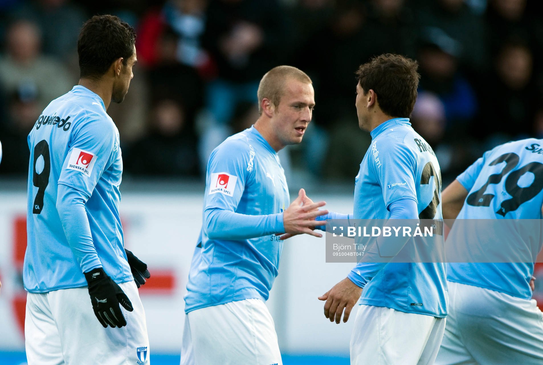 Daniel Larsson,  gratuleras
