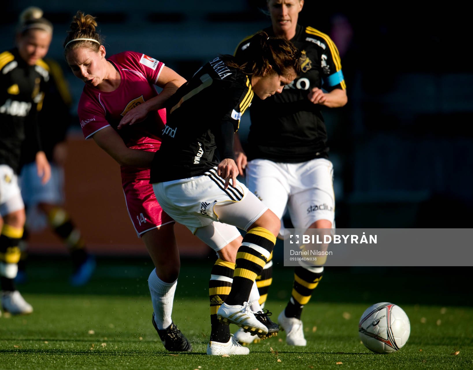 Manon Melis, Ldb och Hanna Folkesson, AIK