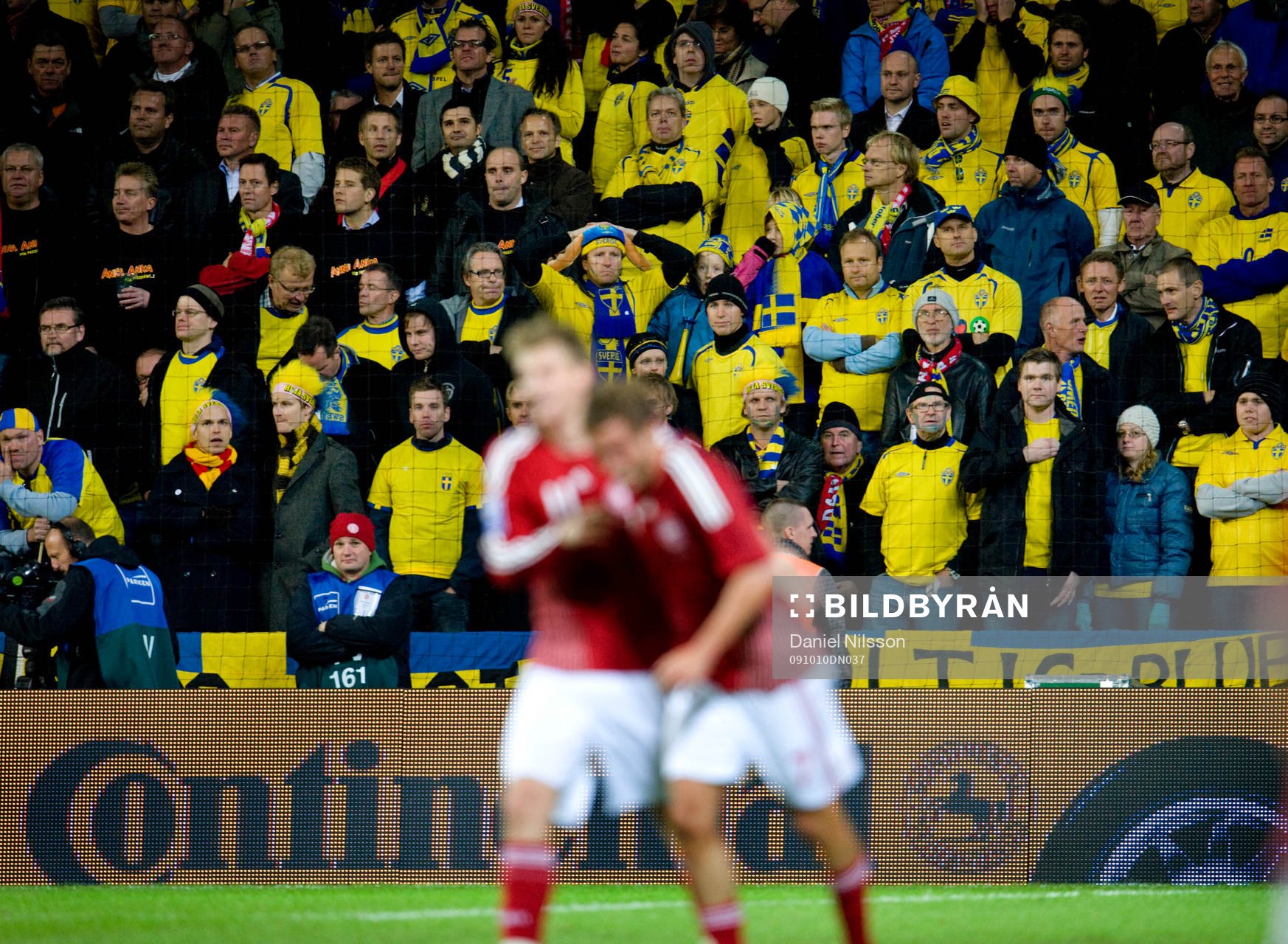Jakob Poulsen, Danmark har gjort 1-0. Jubel framför