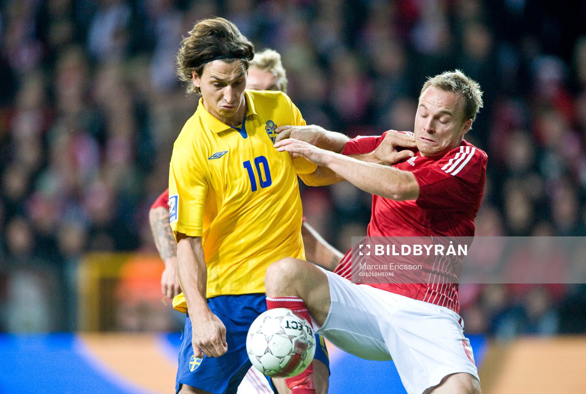 Zlatan Ibrahimovic, Sverige och Lars Jacobsen, Danmark