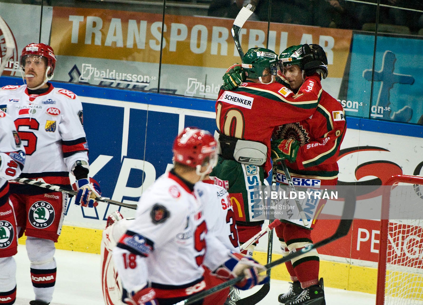 Tobias Viklund, Frölunda, gör 1-0. Jubel